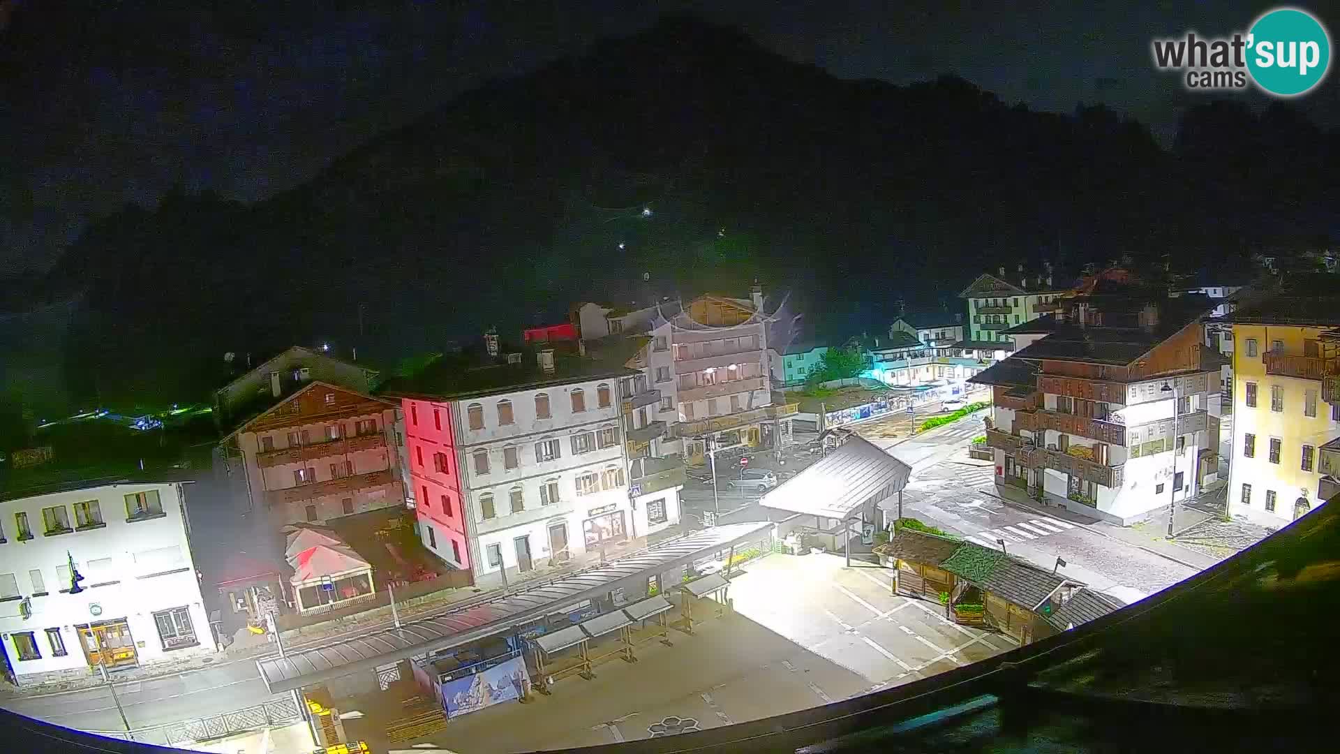 Hauptplatz von Forni di Sopra