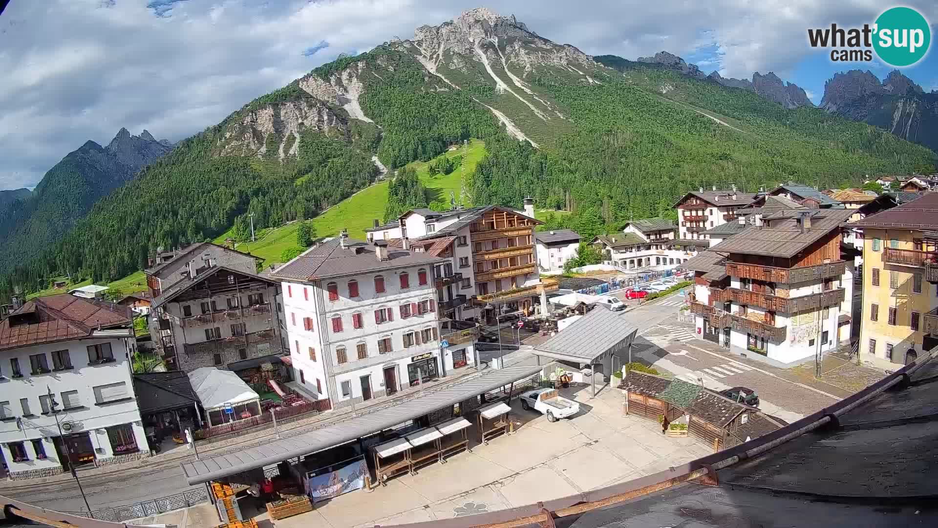 Hauptplatz von Forni di Sopra