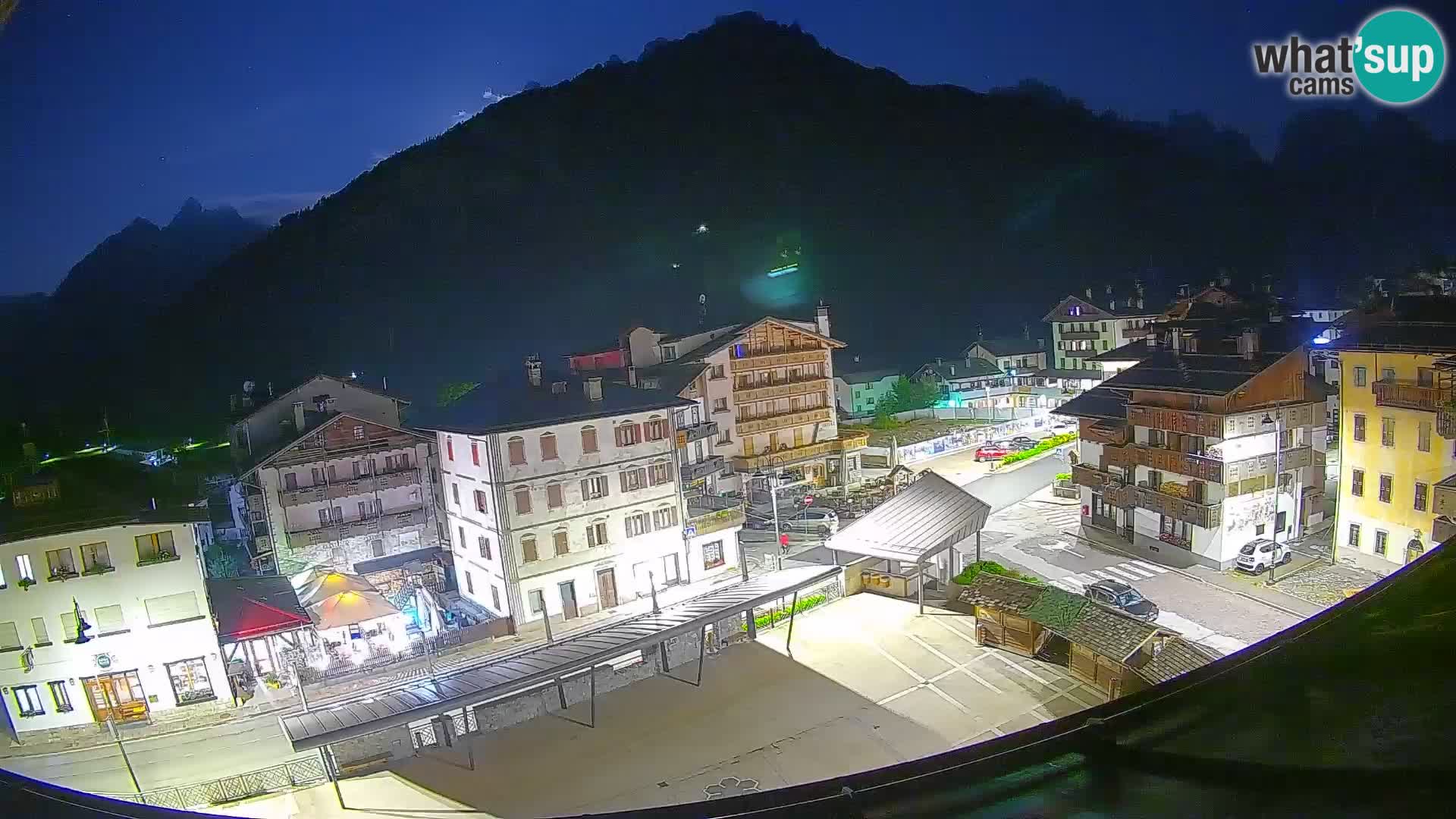 Hauptplatz von Forni di Sopra