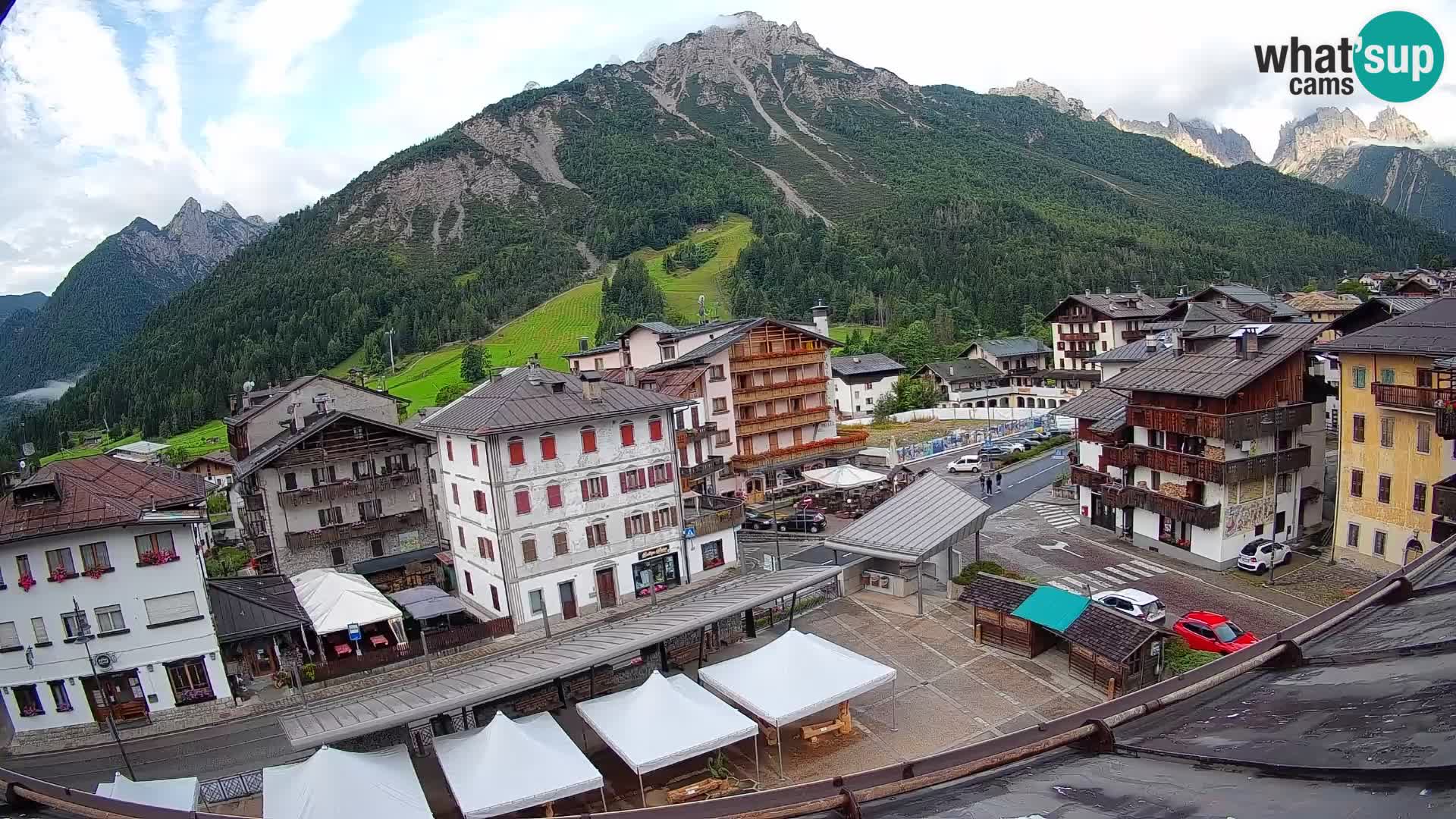 Forni di Sopra main square