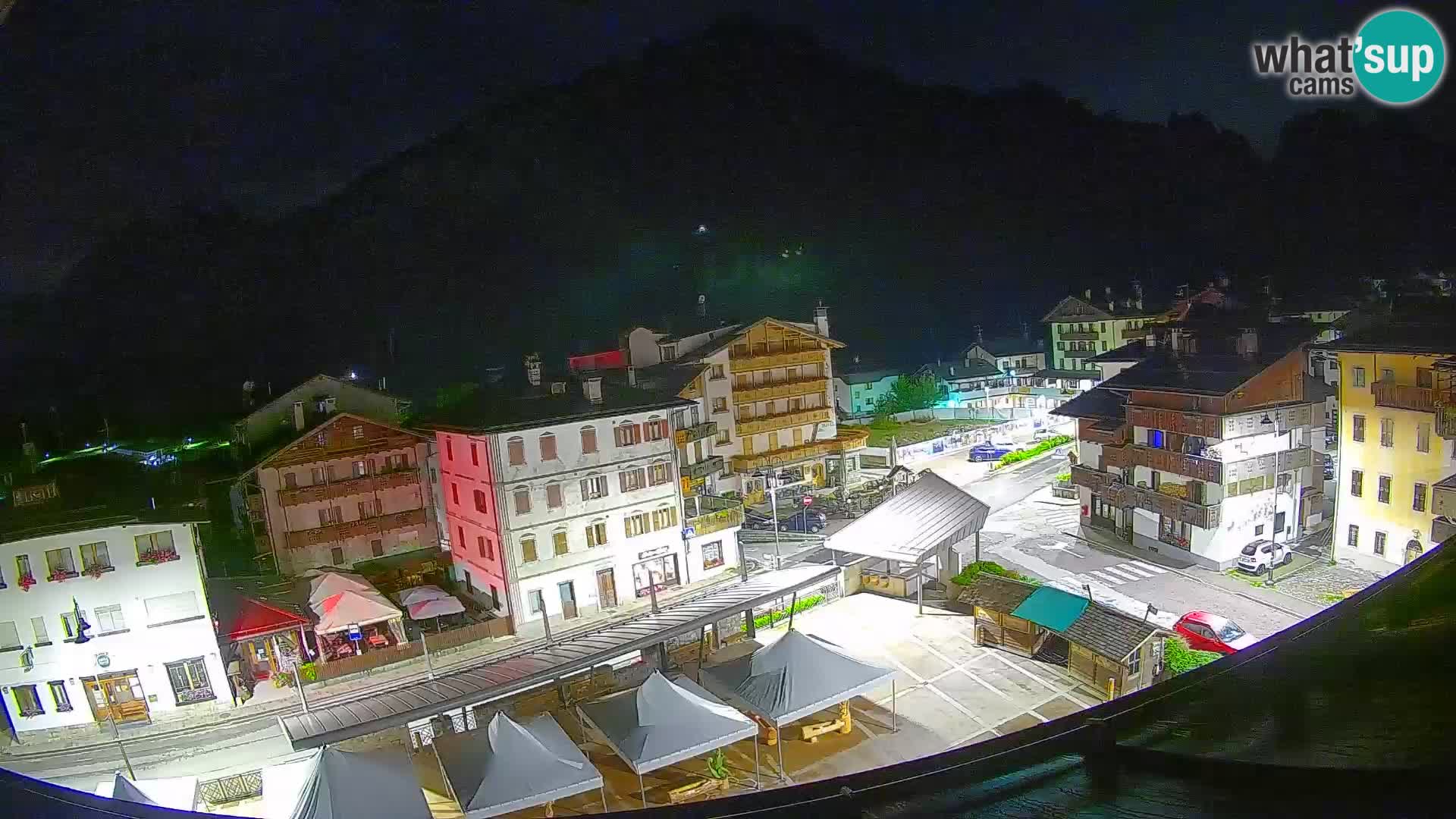 Hauptplatz von Forni di Sopra