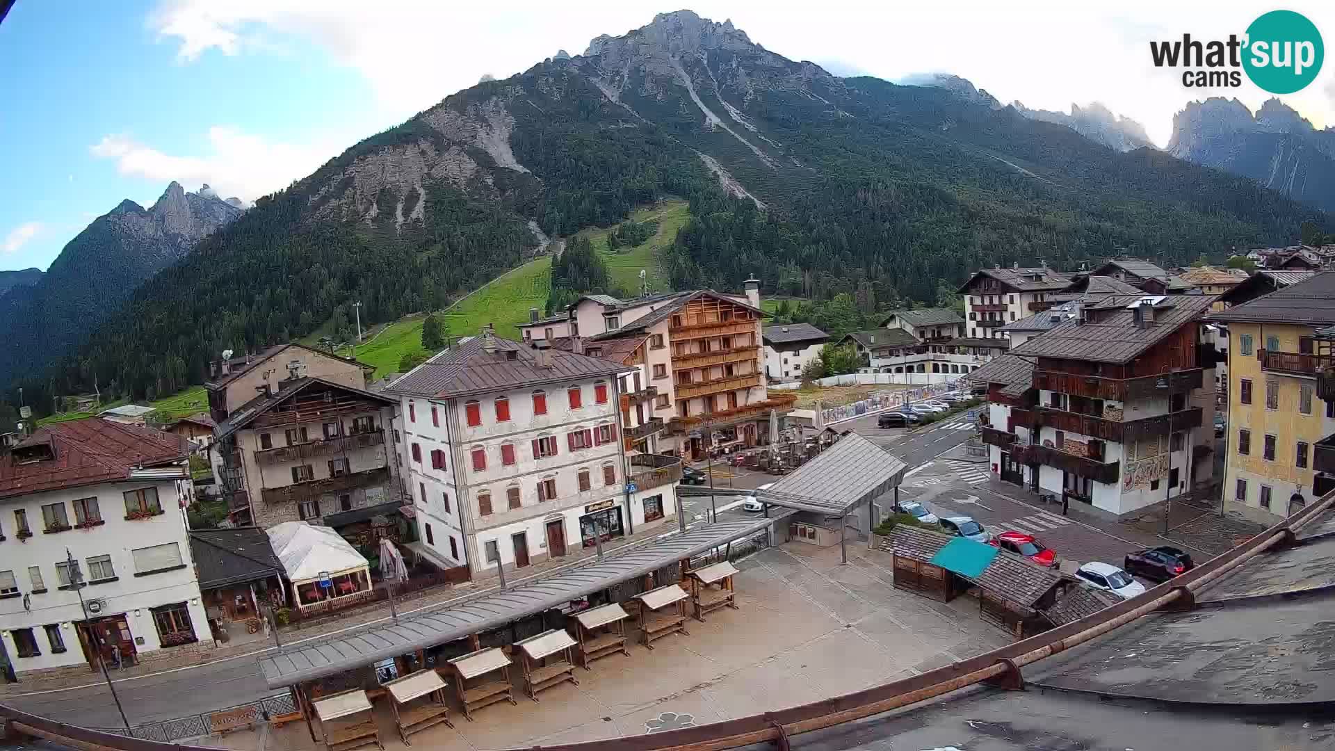 Hauptplatz von Forni di Sopra