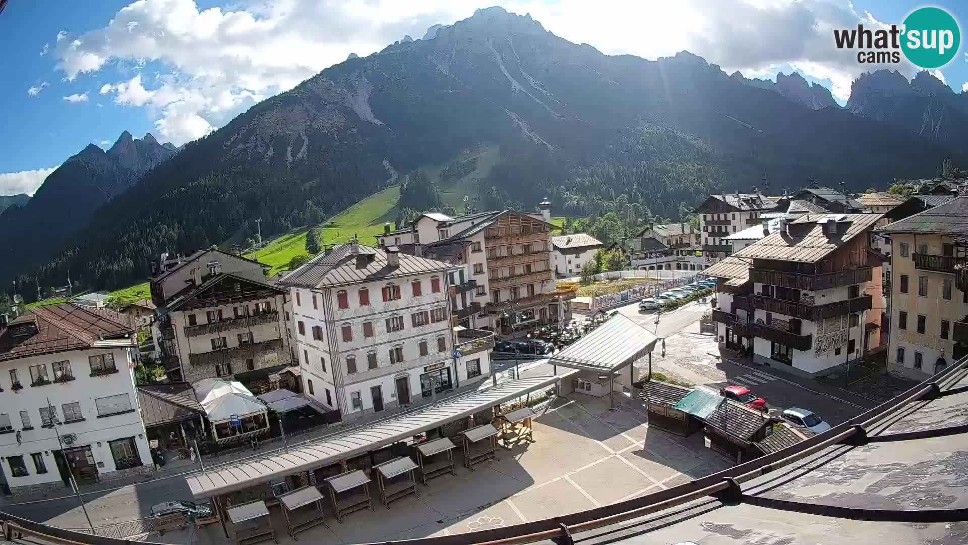 Hauptplatz von Forni di Sopra