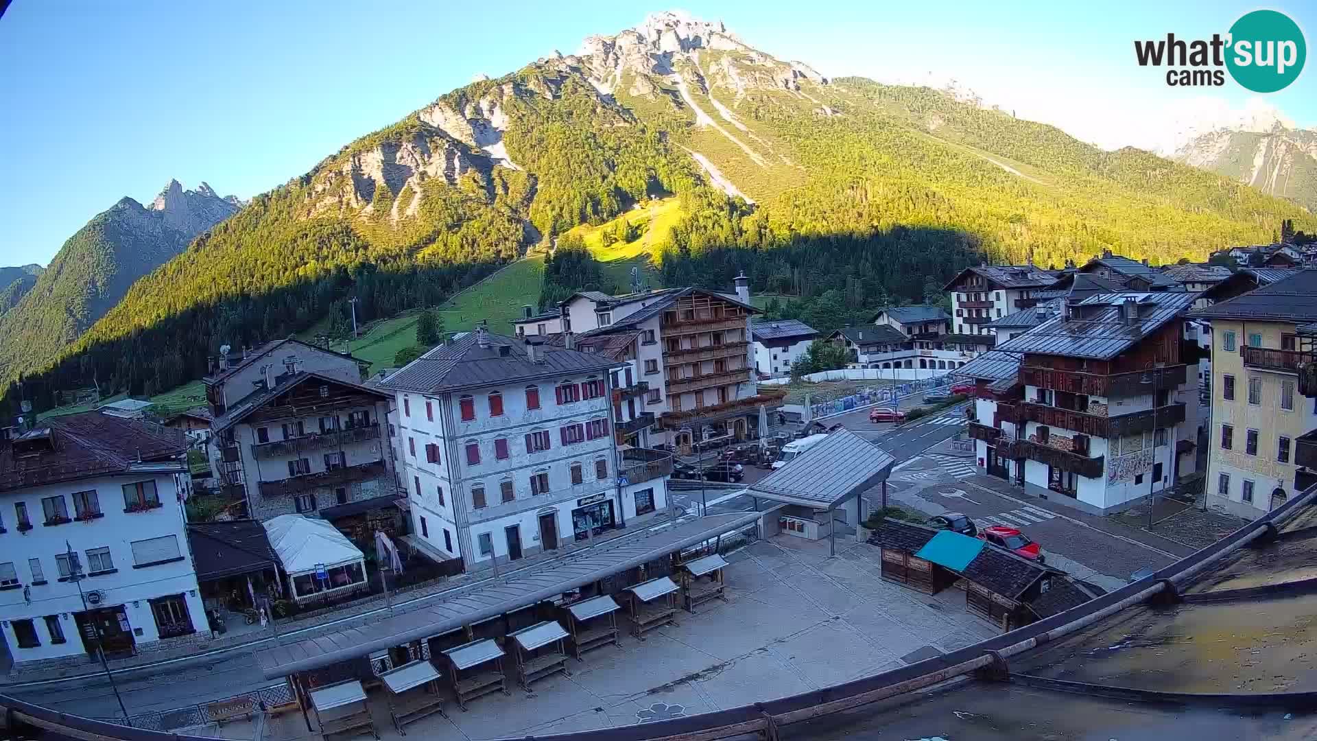 Hauptplatz von Forni di Sopra