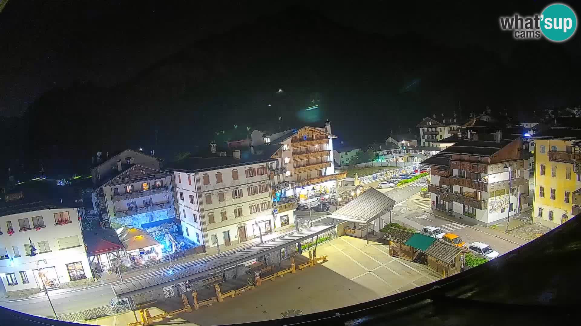 Hauptplatz von Forni di Sopra