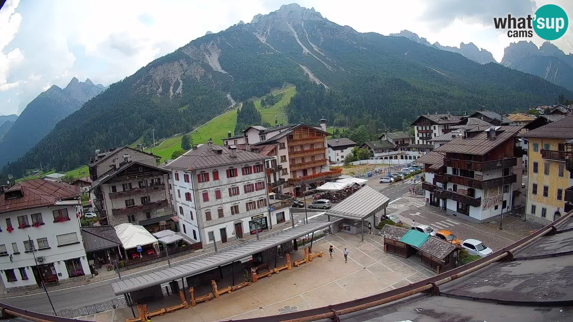 Hauptplatz von Forni di Sopra