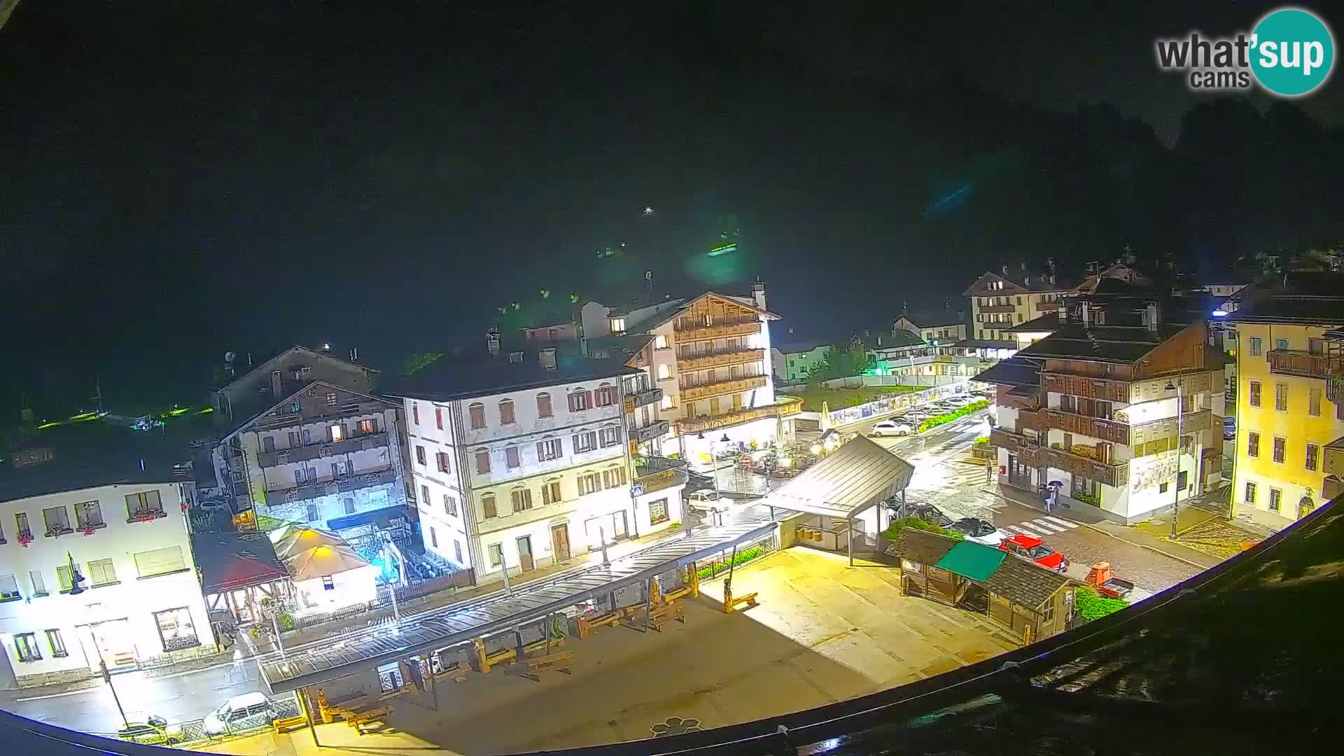 Hauptplatz von Forni di Sopra
