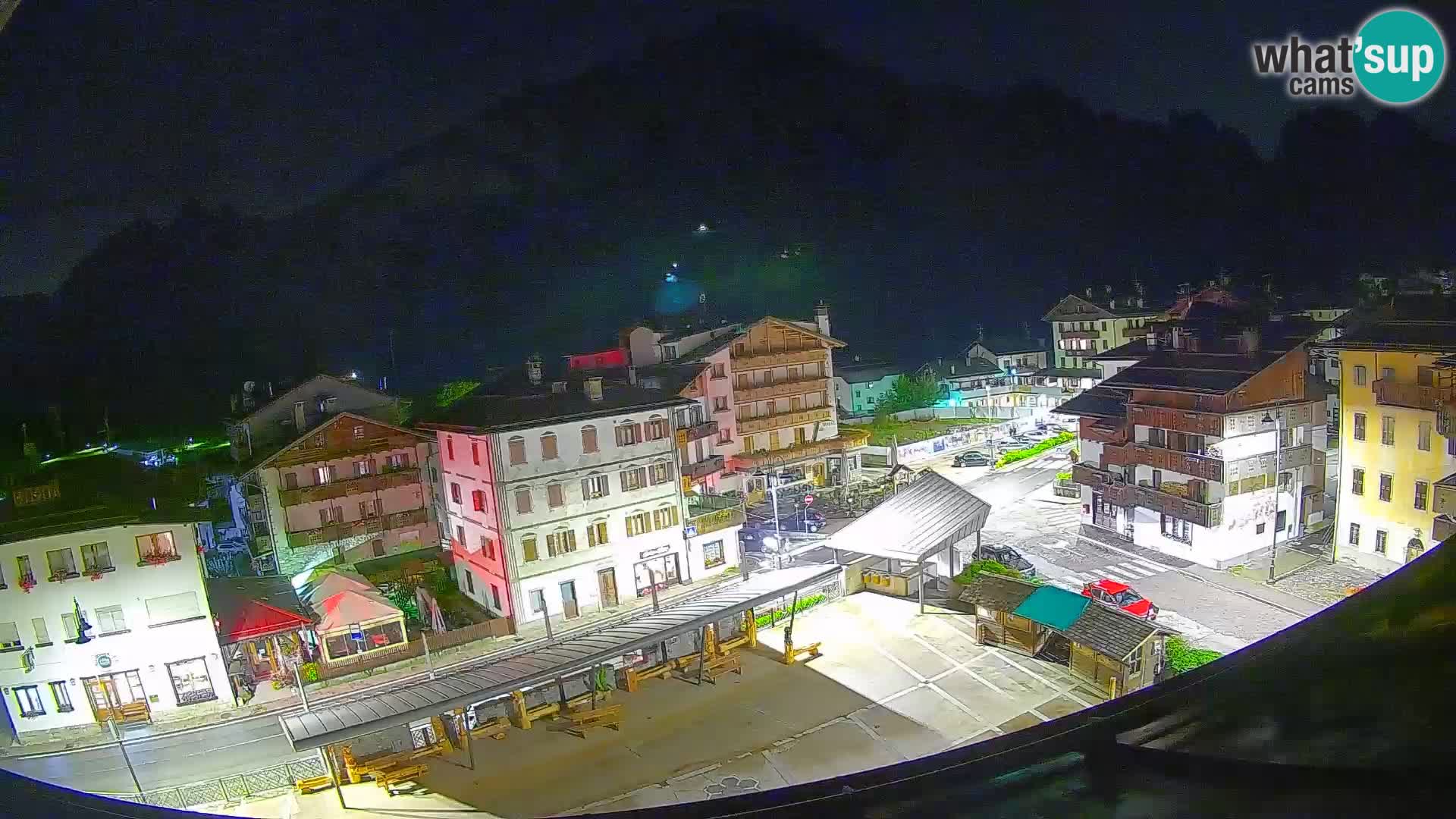 Hauptplatz von Forni di Sopra