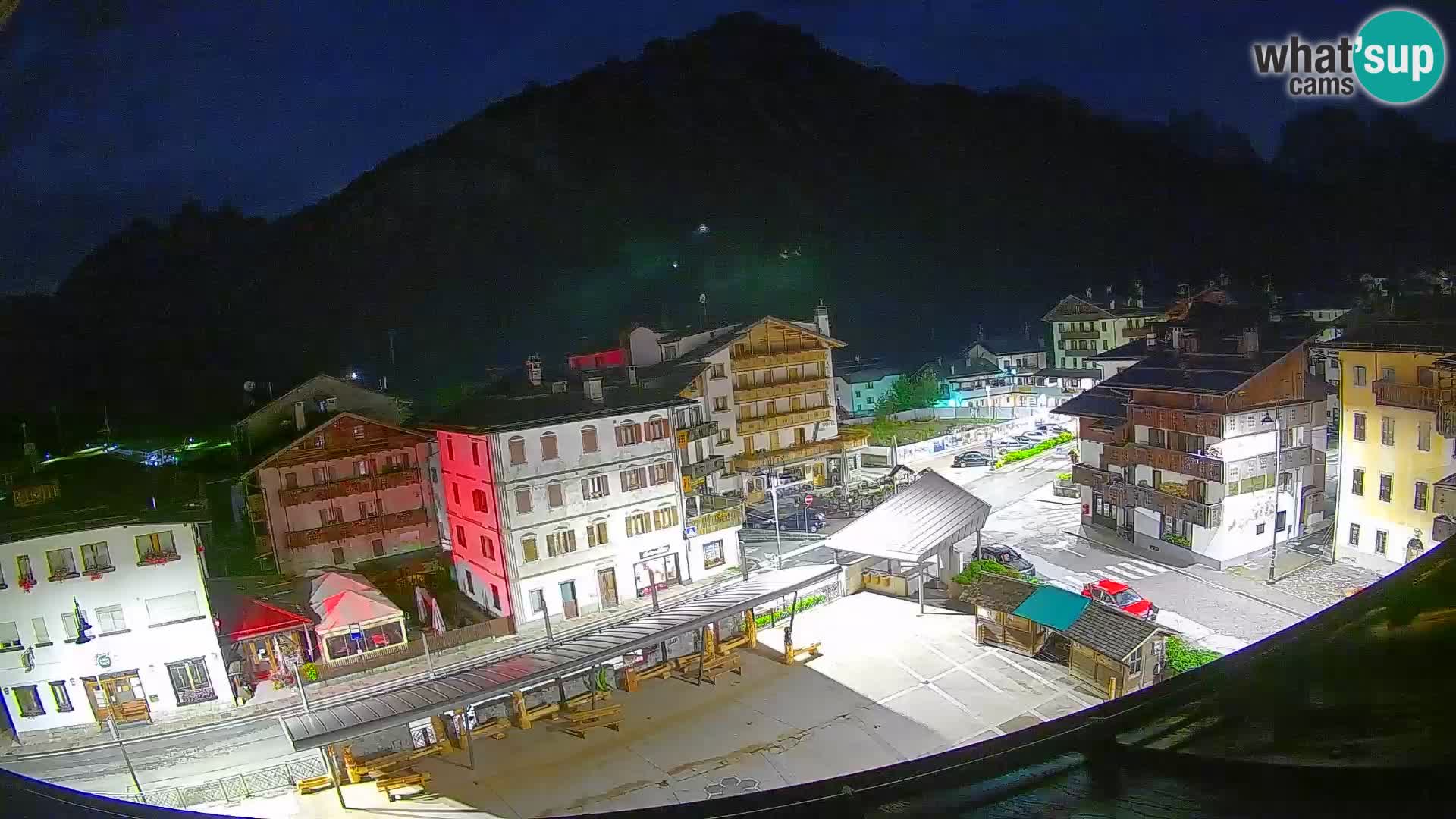 Hauptplatz von Forni di Sopra