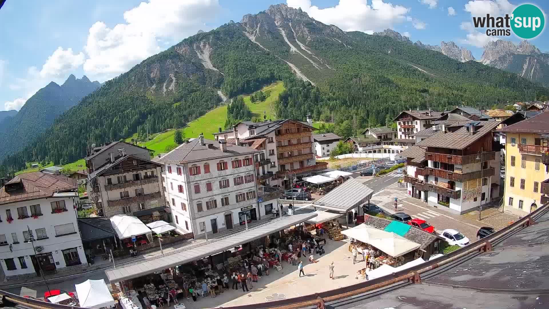 Place principale de Forni di Sopra