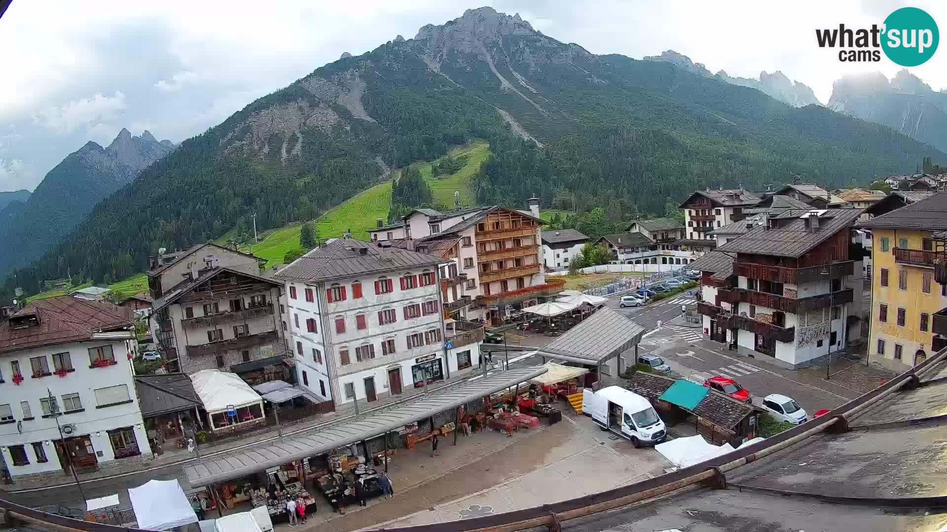 Forni di Sopra main square