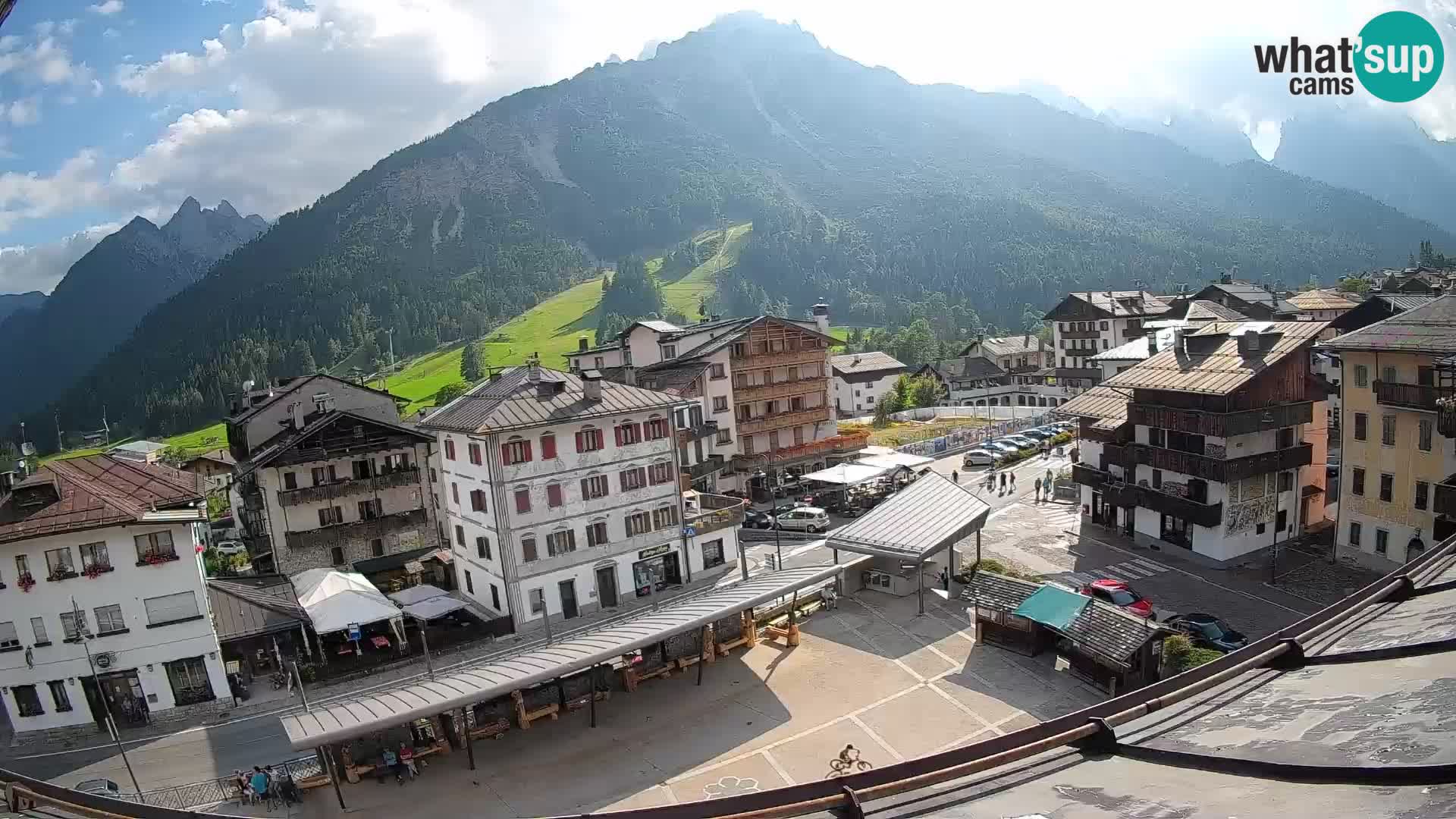 Hauptplatz von Forni di Sopra