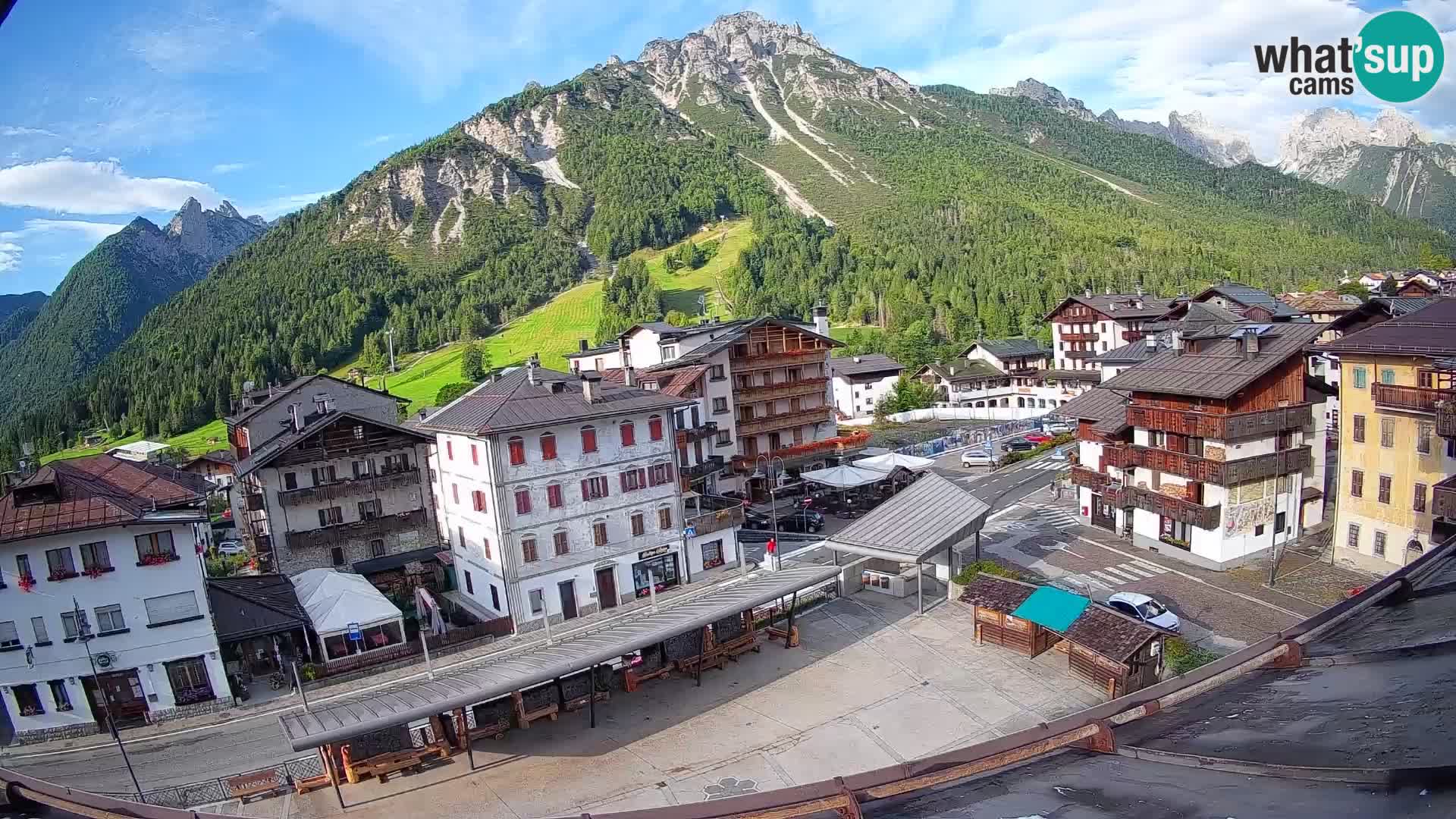Hauptplatz von Forni di Sopra