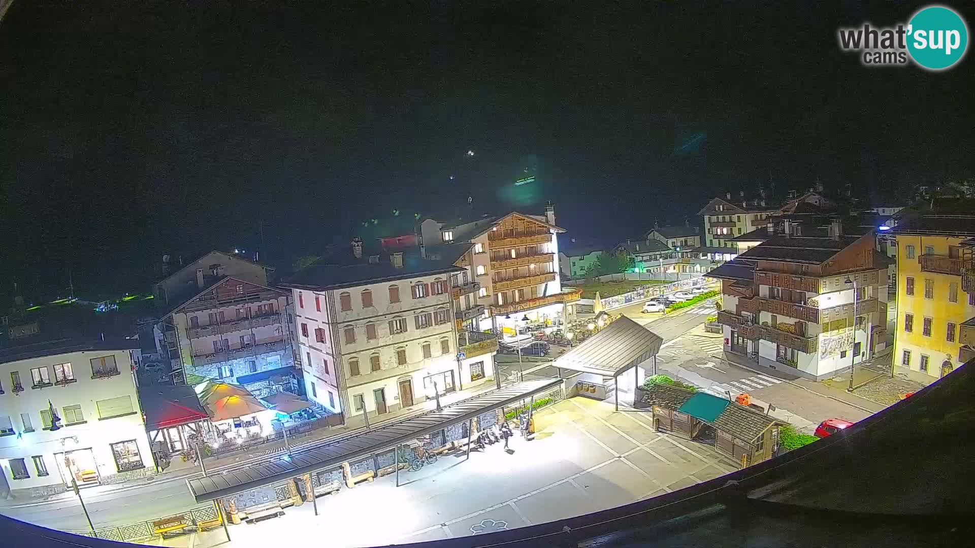 Hauptplatz von Forni di Sopra
