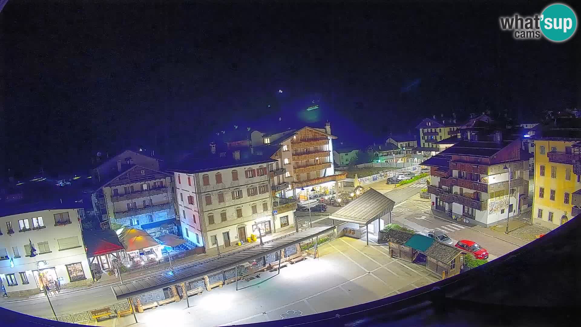 Hauptplatz von Forni di Sopra