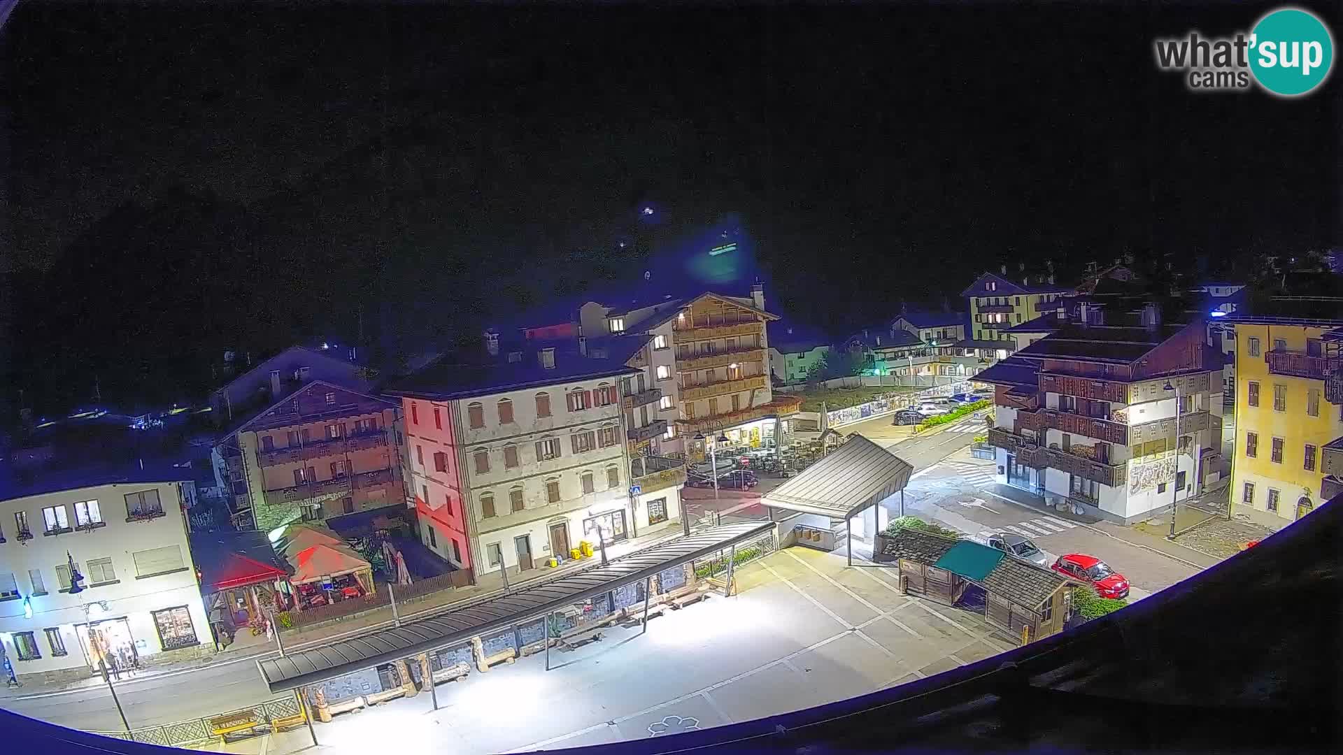 Hauptplatz von Forni di Sopra