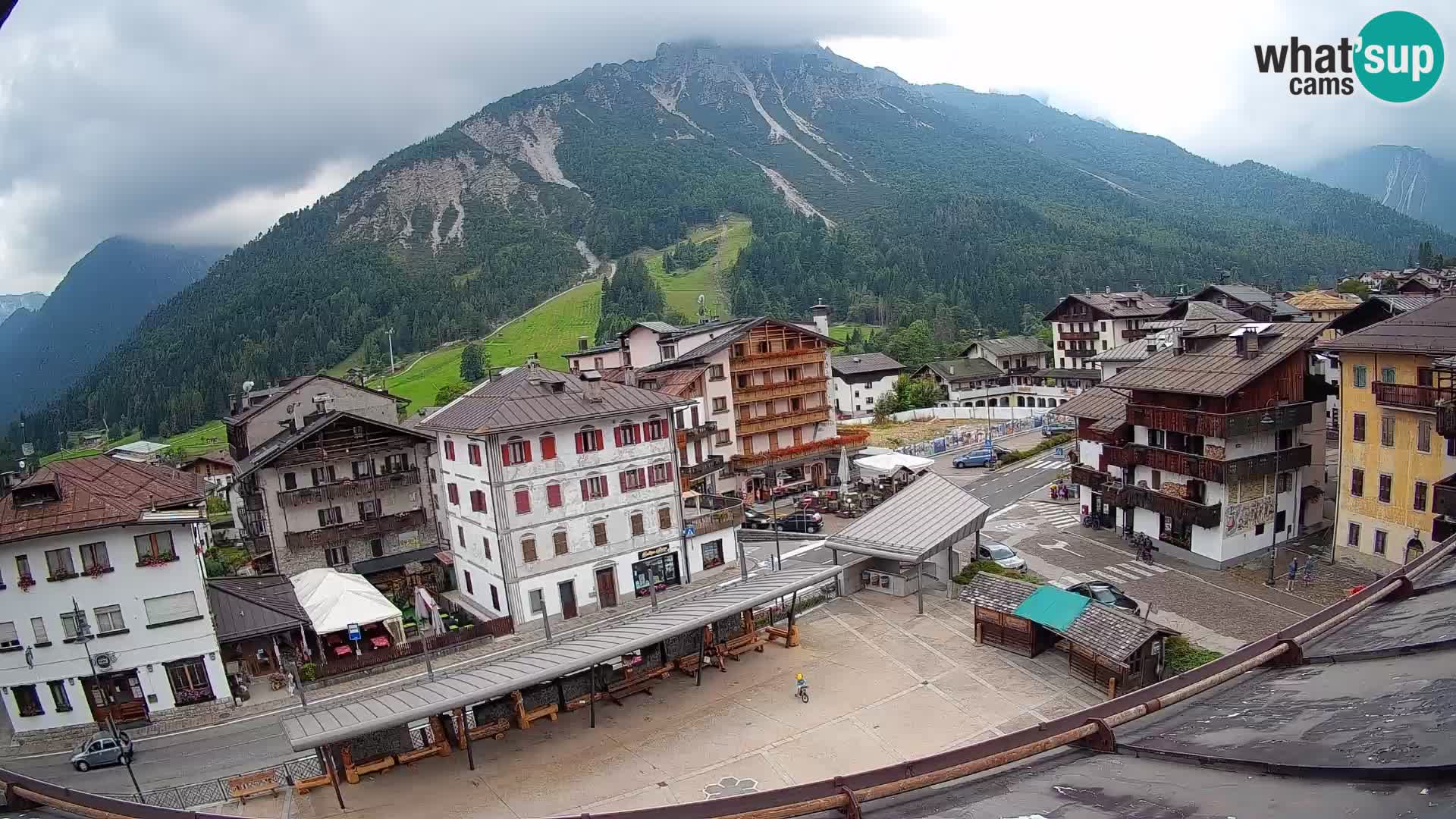 Hauptplatz von Forni di Sopra