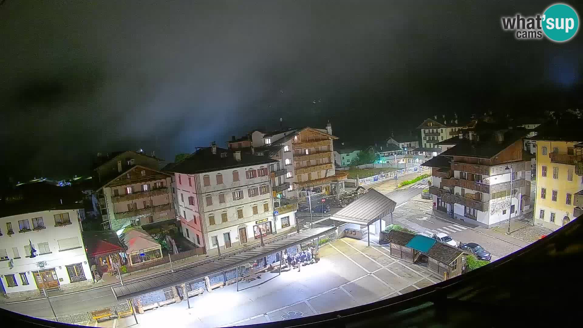 Hauptplatz von Forni di Sopra