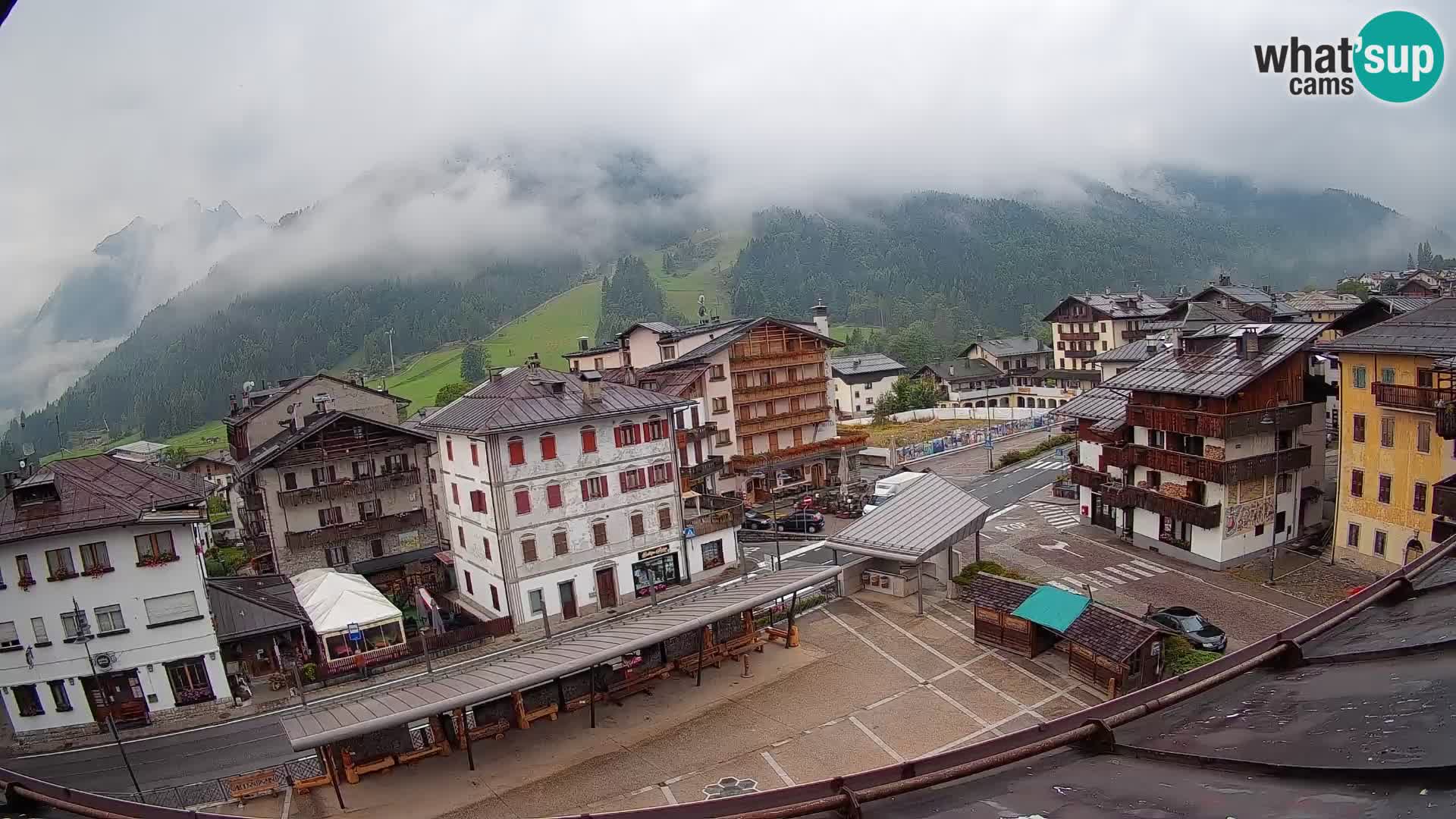Hauptplatz von Forni di Sopra