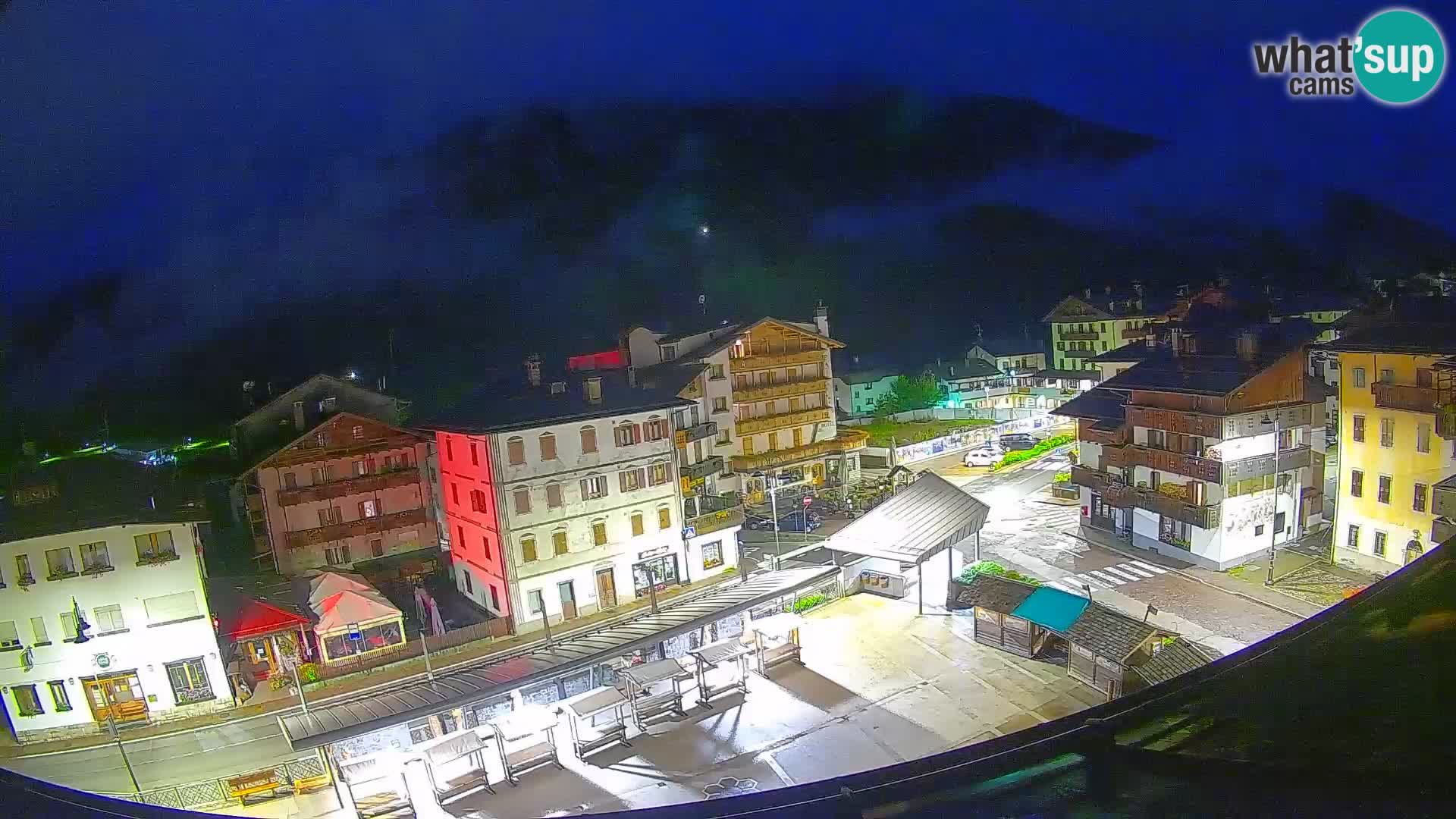 Hauptplatz von Forni di Sopra