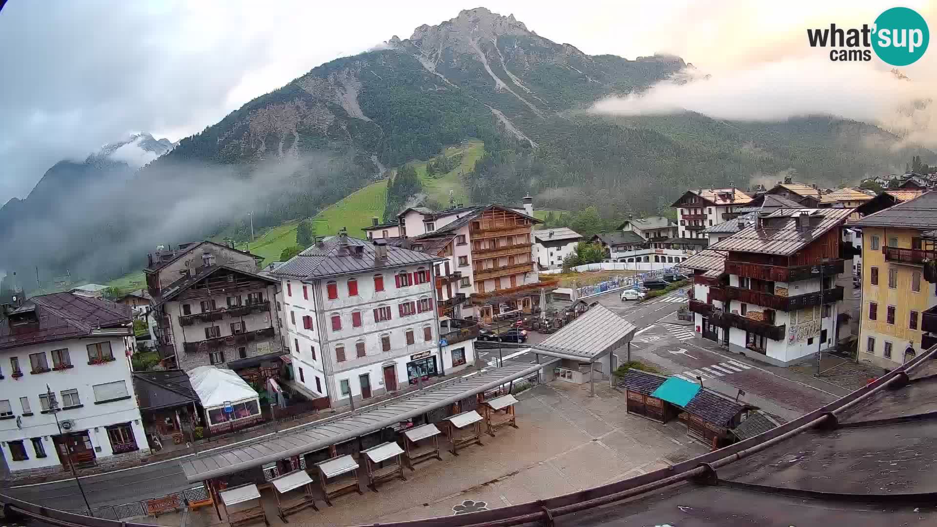 Hauptplatz von Forni di Sopra