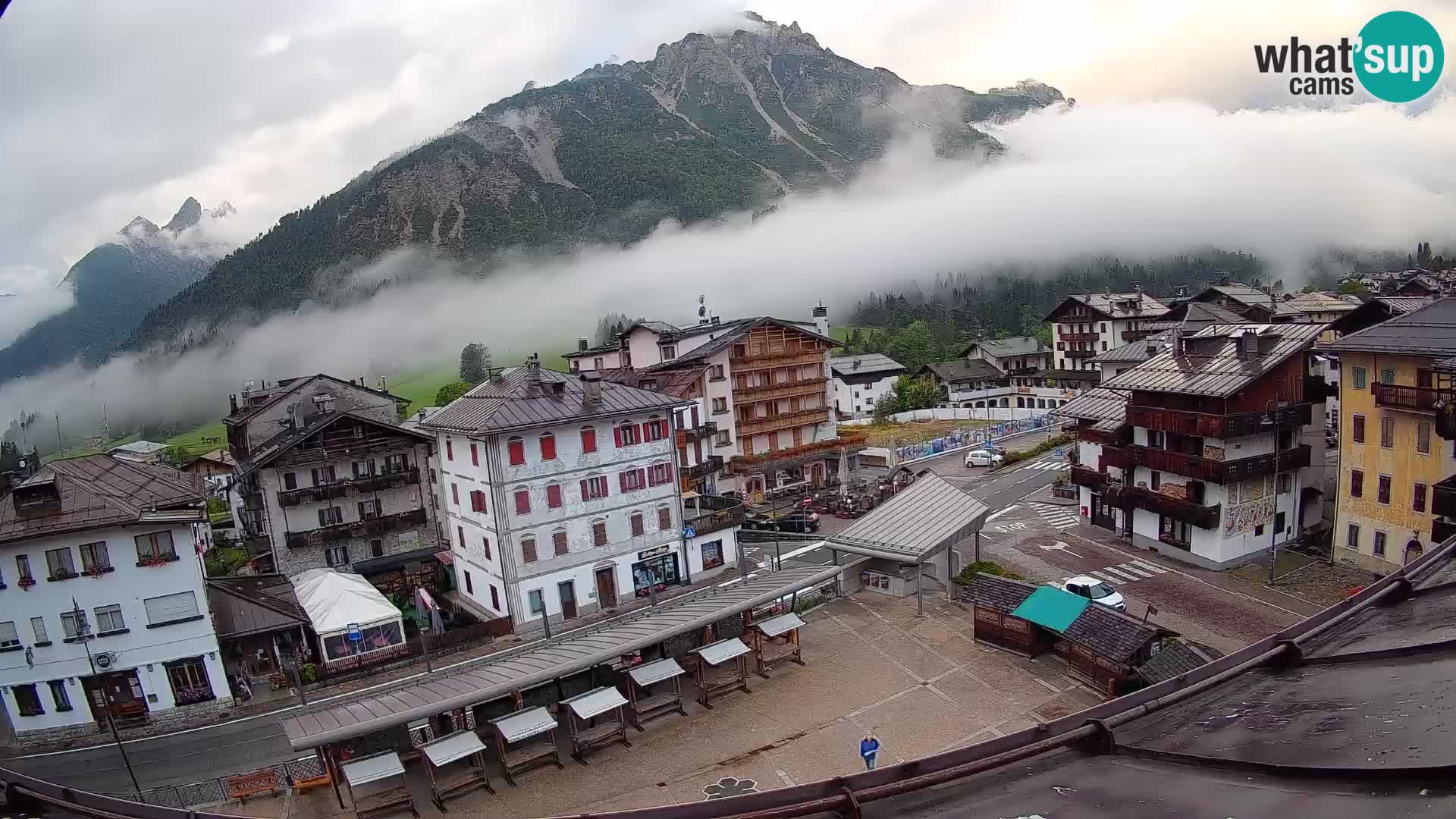 Hauptplatz von Forni di Sopra