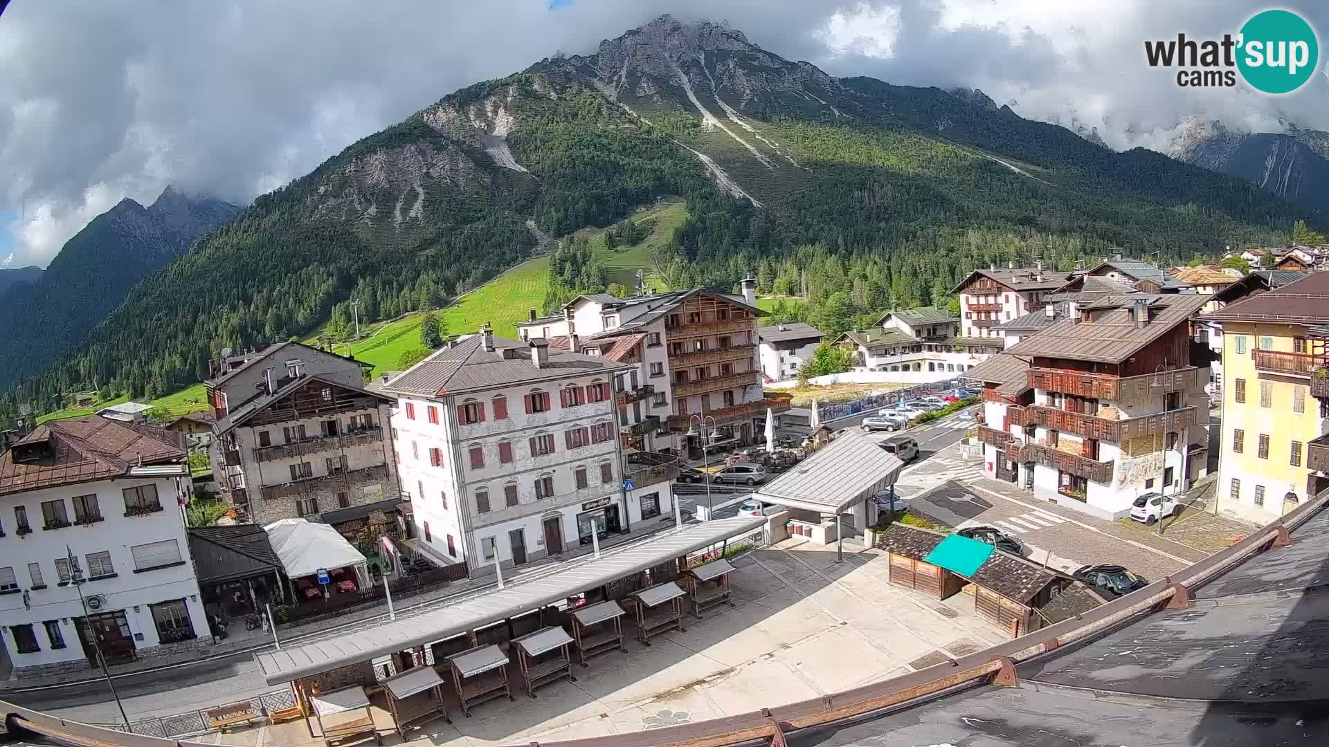 Hauptplatz von Forni di Sopra