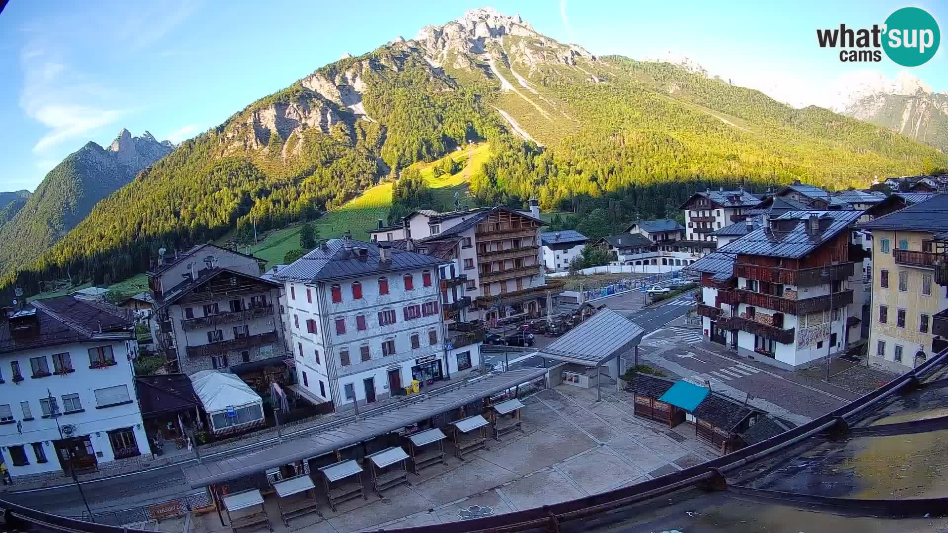 Hauptplatz von Forni di Sopra