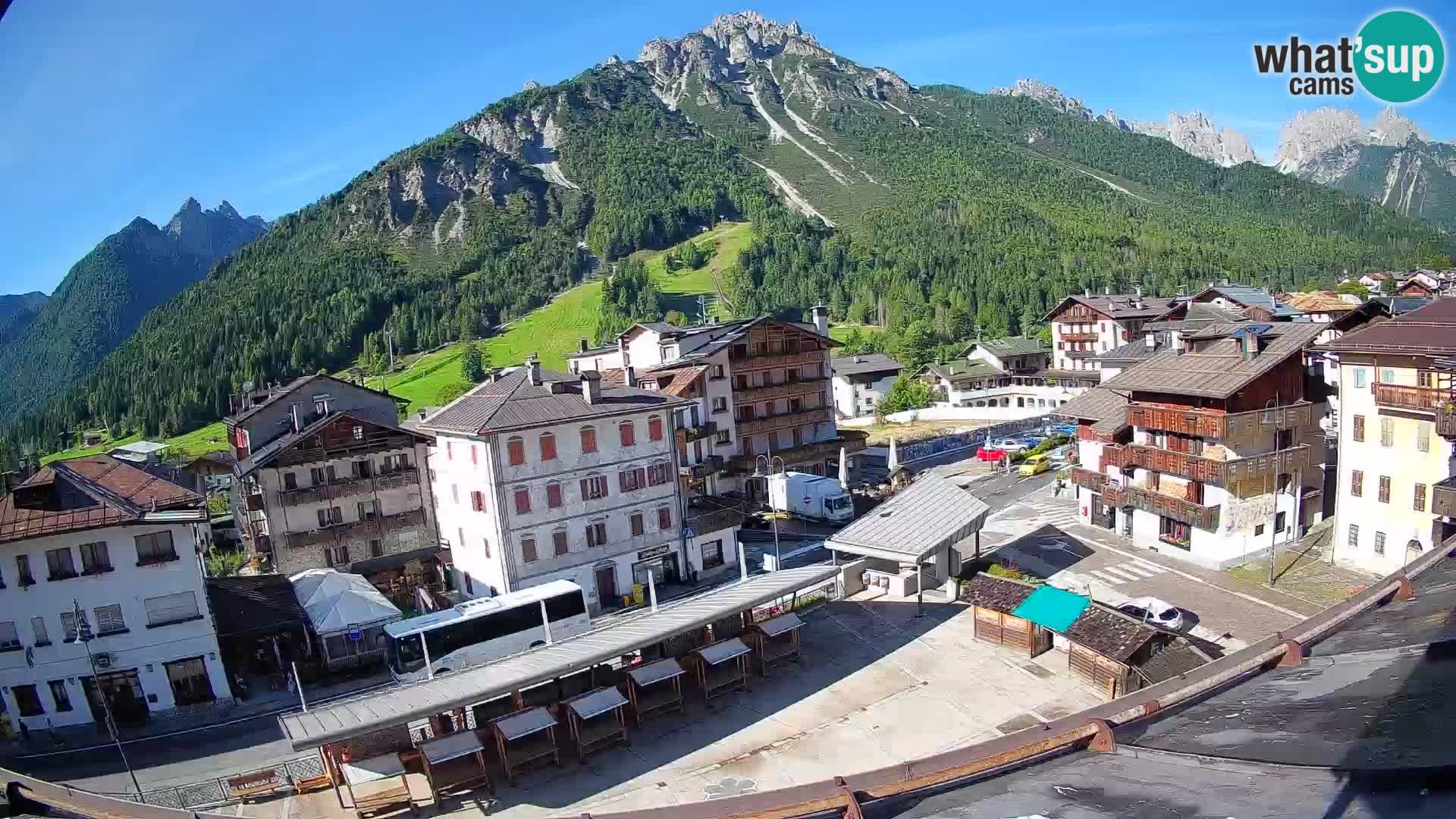 Hauptplatz von Forni di Sopra
