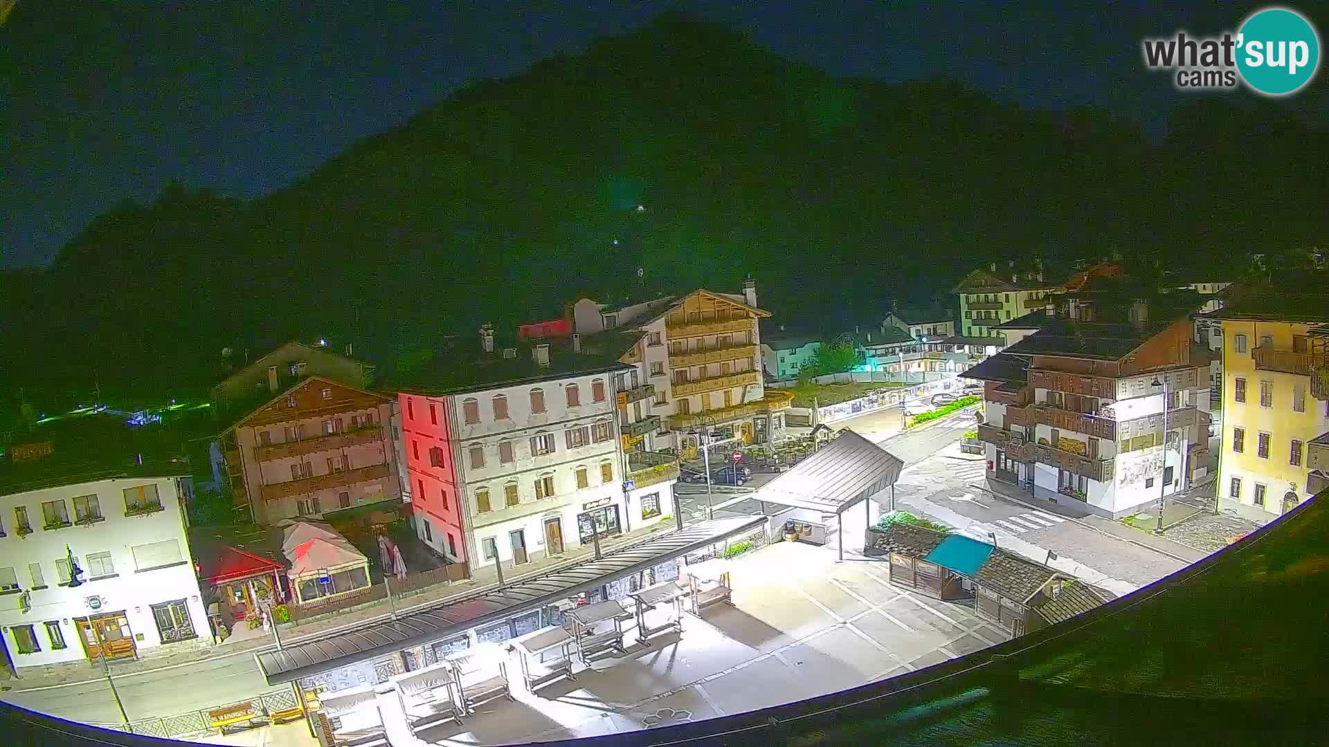 Hauptplatz von Forni di Sopra