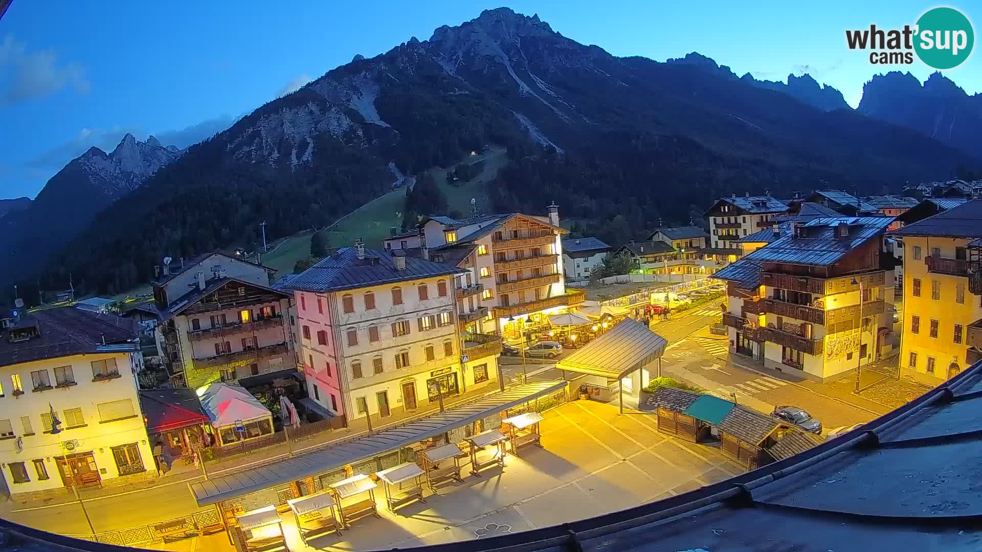 Hauptplatz von Forni di Sopra