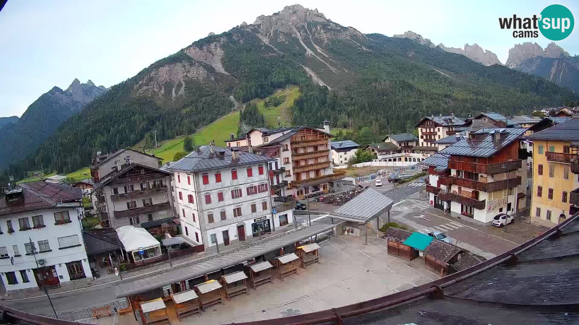 Hauptplatz von Forni di Sopra