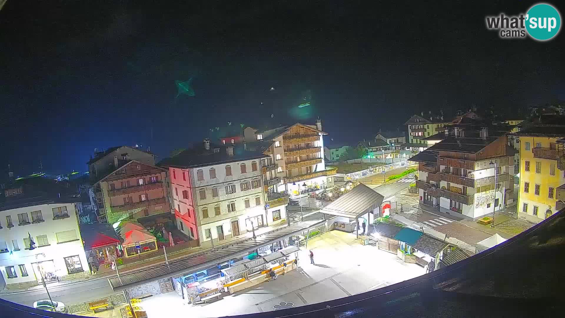 Plaza principal de Forni di Sopra