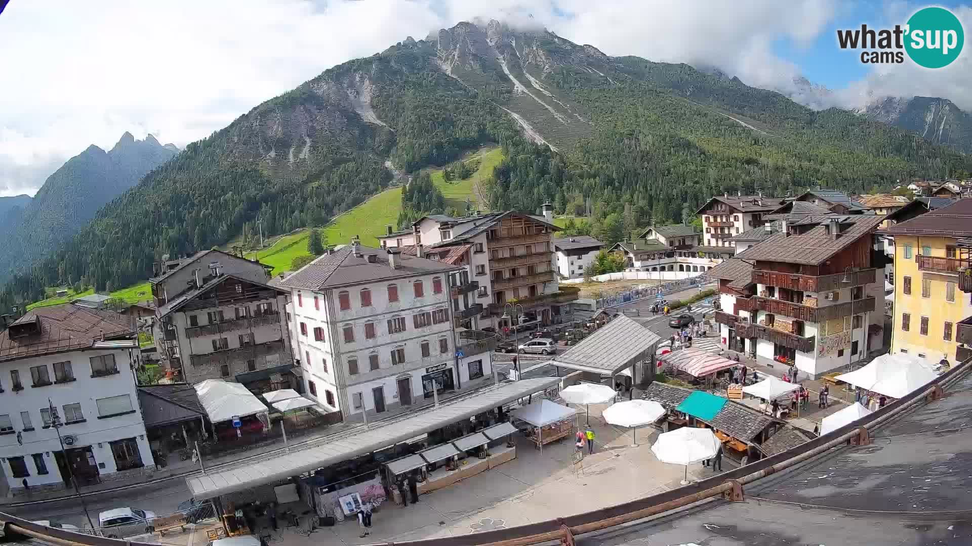 Forni di Sopra main square