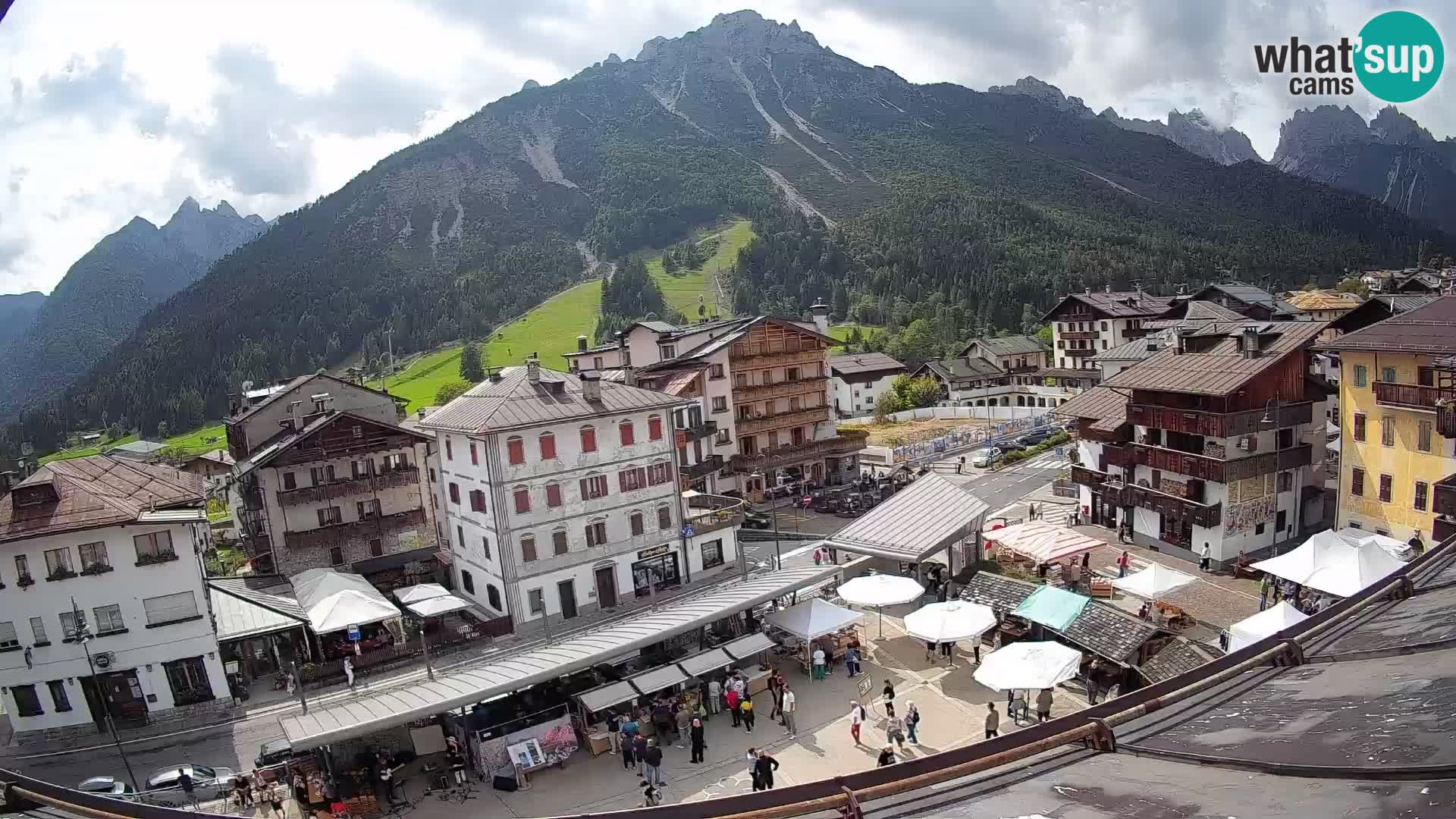 Place principale de Forni di Sopra
