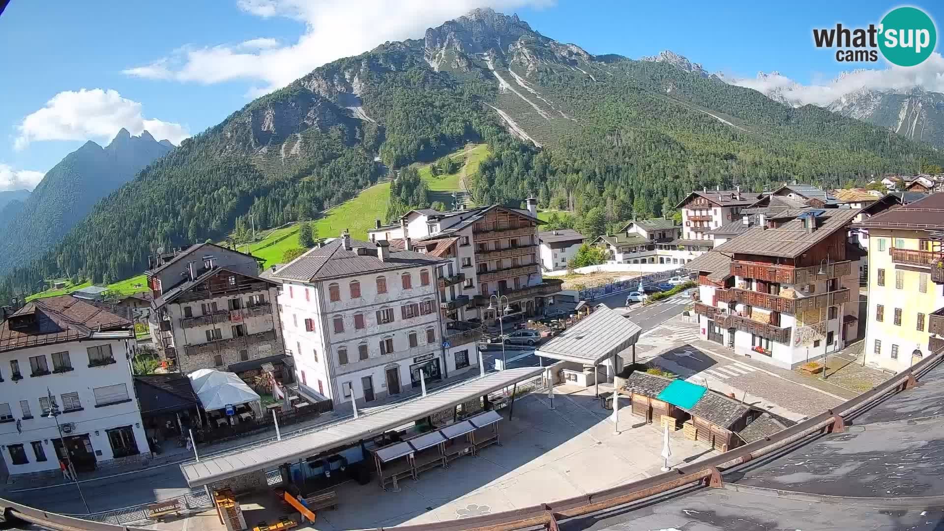 Hauptplatz von Forni di Sopra