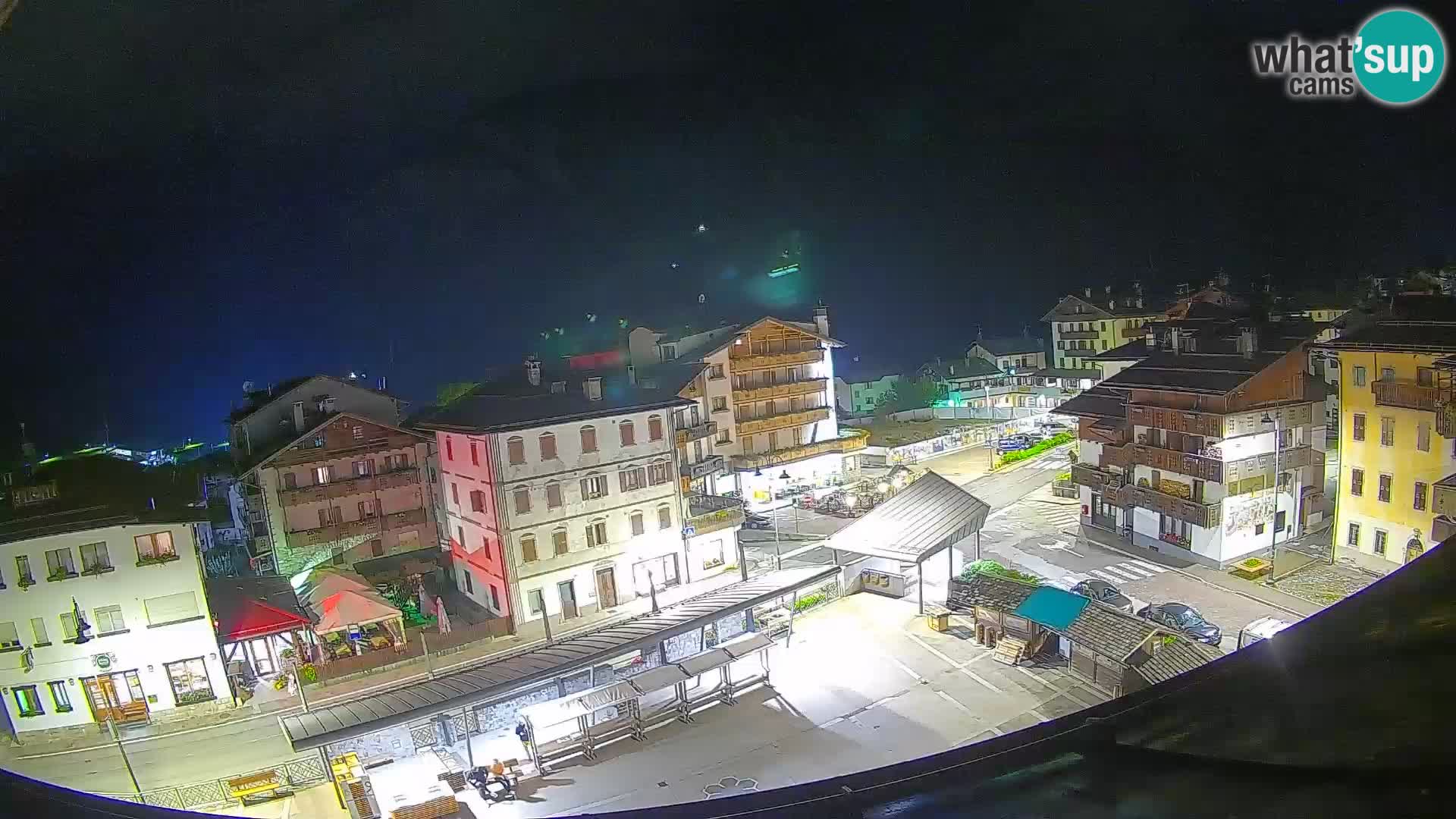 Hauptplatz von Forni di Sopra