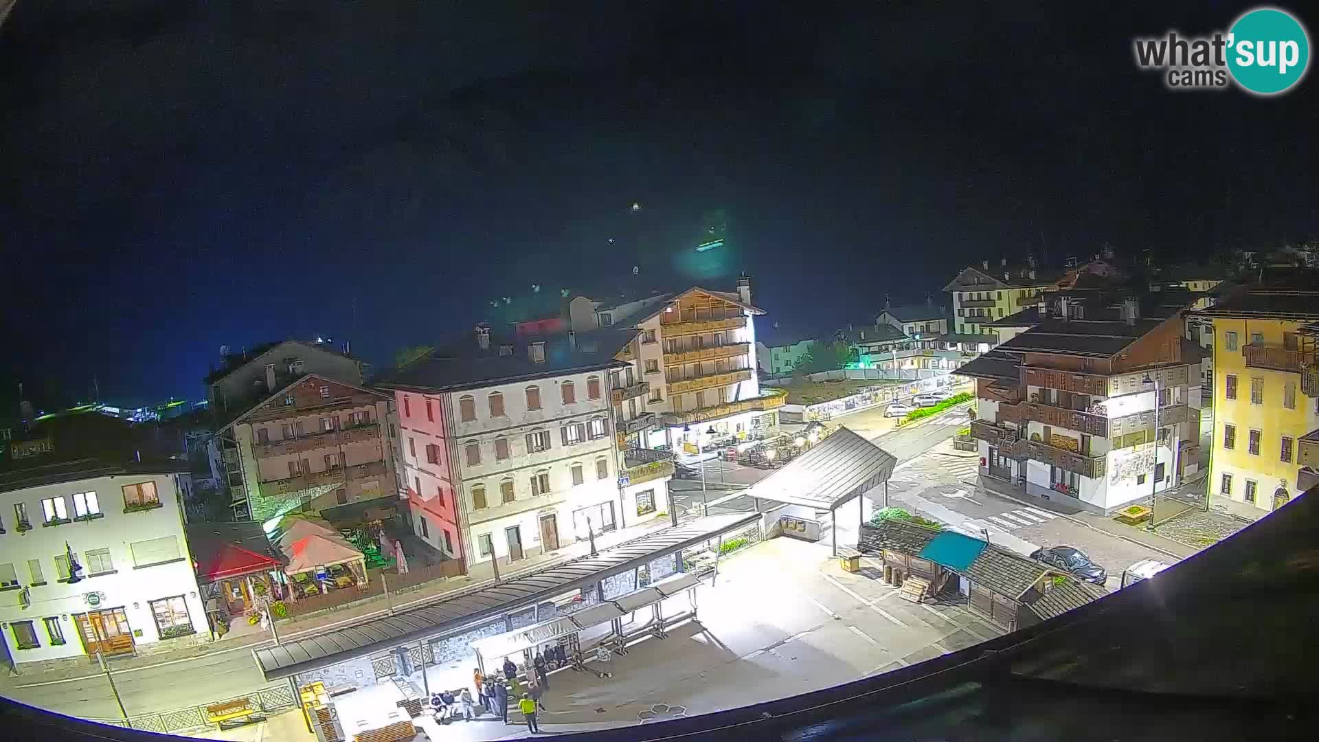 Plaza principal de Forni di Sopra
