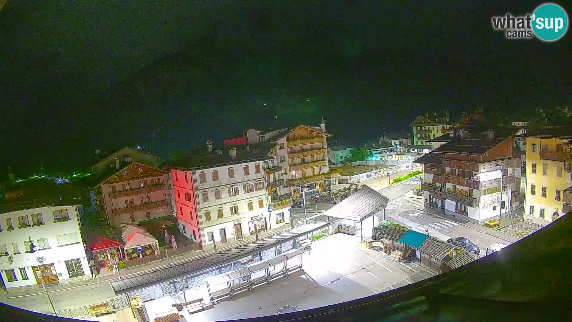 Hauptplatz von Forni di Sopra