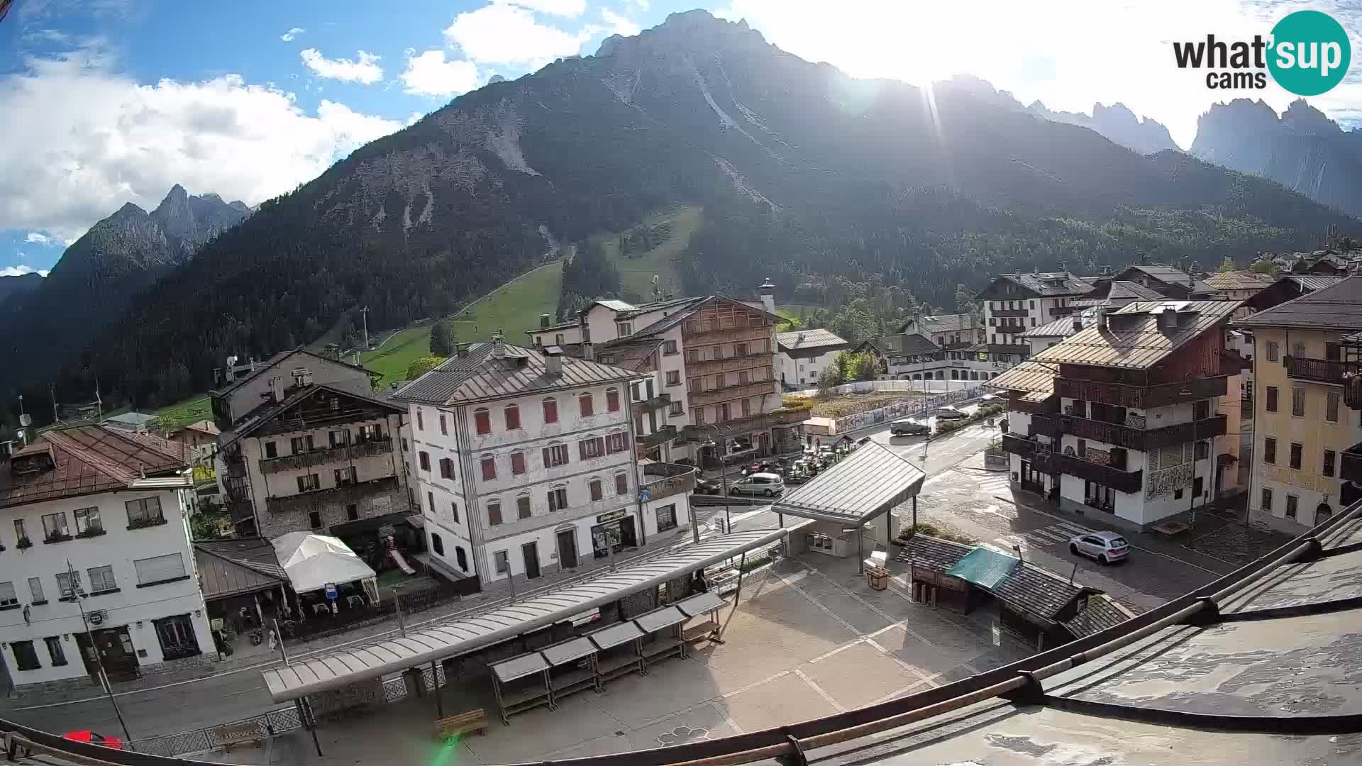 Hauptplatz von Forni di Sopra