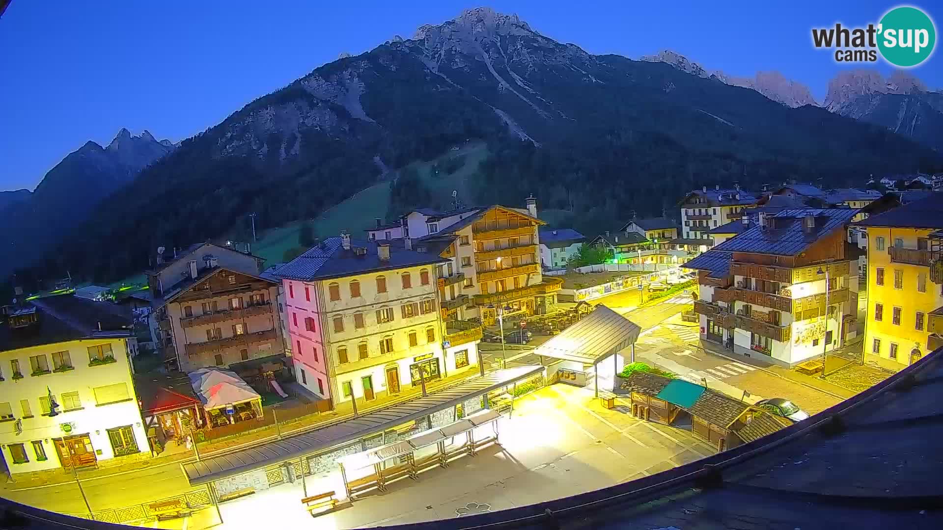 Hauptplatz von Forni di Sopra