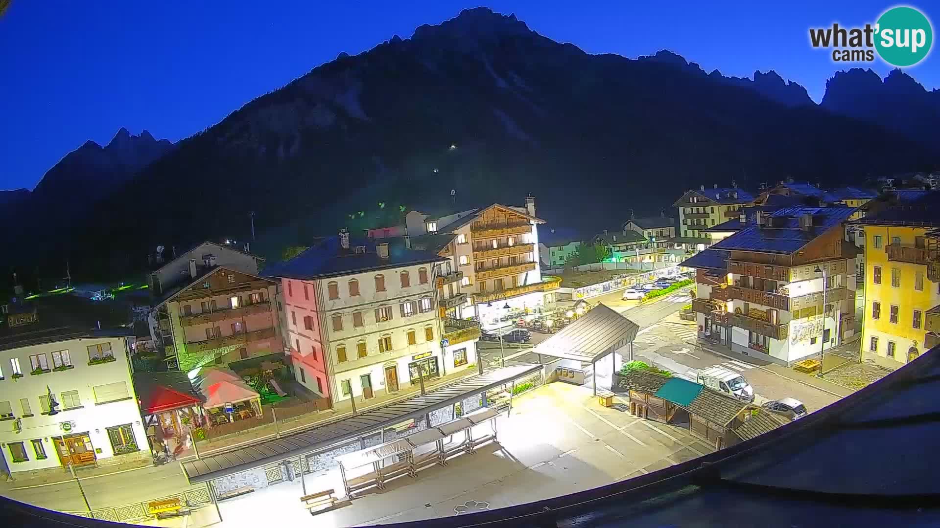 Hauptplatz von Forni di Sopra