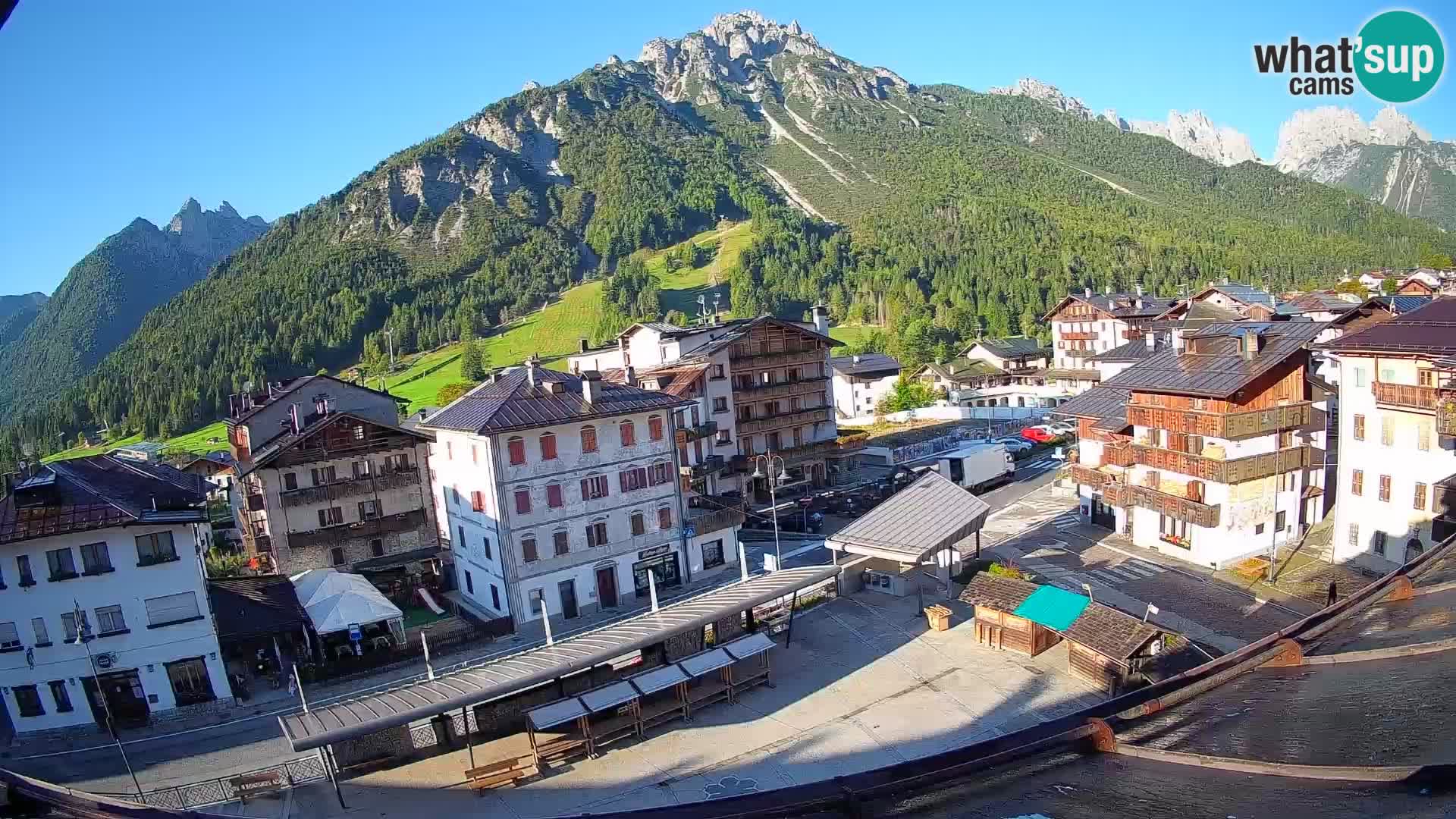 Hauptplatz von Forni di Sopra