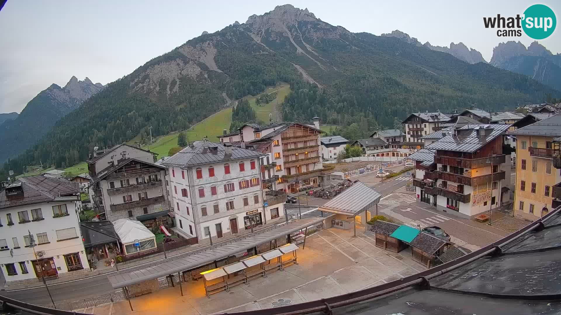 Hauptplatz von Forni di Sopra