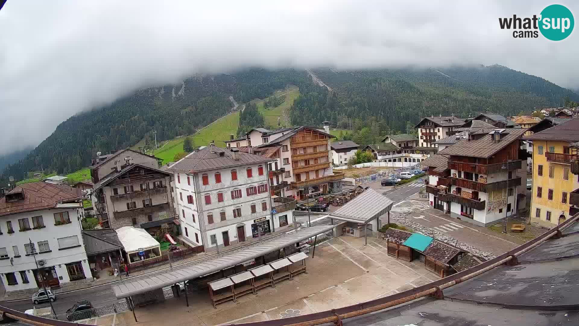 Hauptplatz von Forni di Sopra