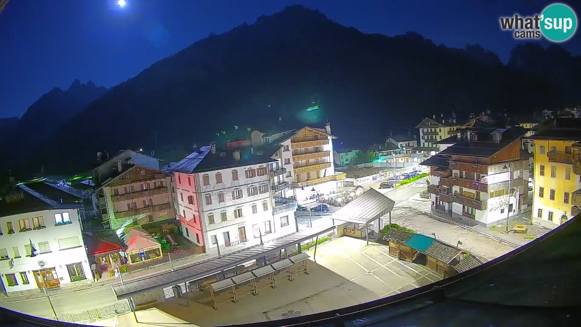 Hauptplatz von Forni di Sopra