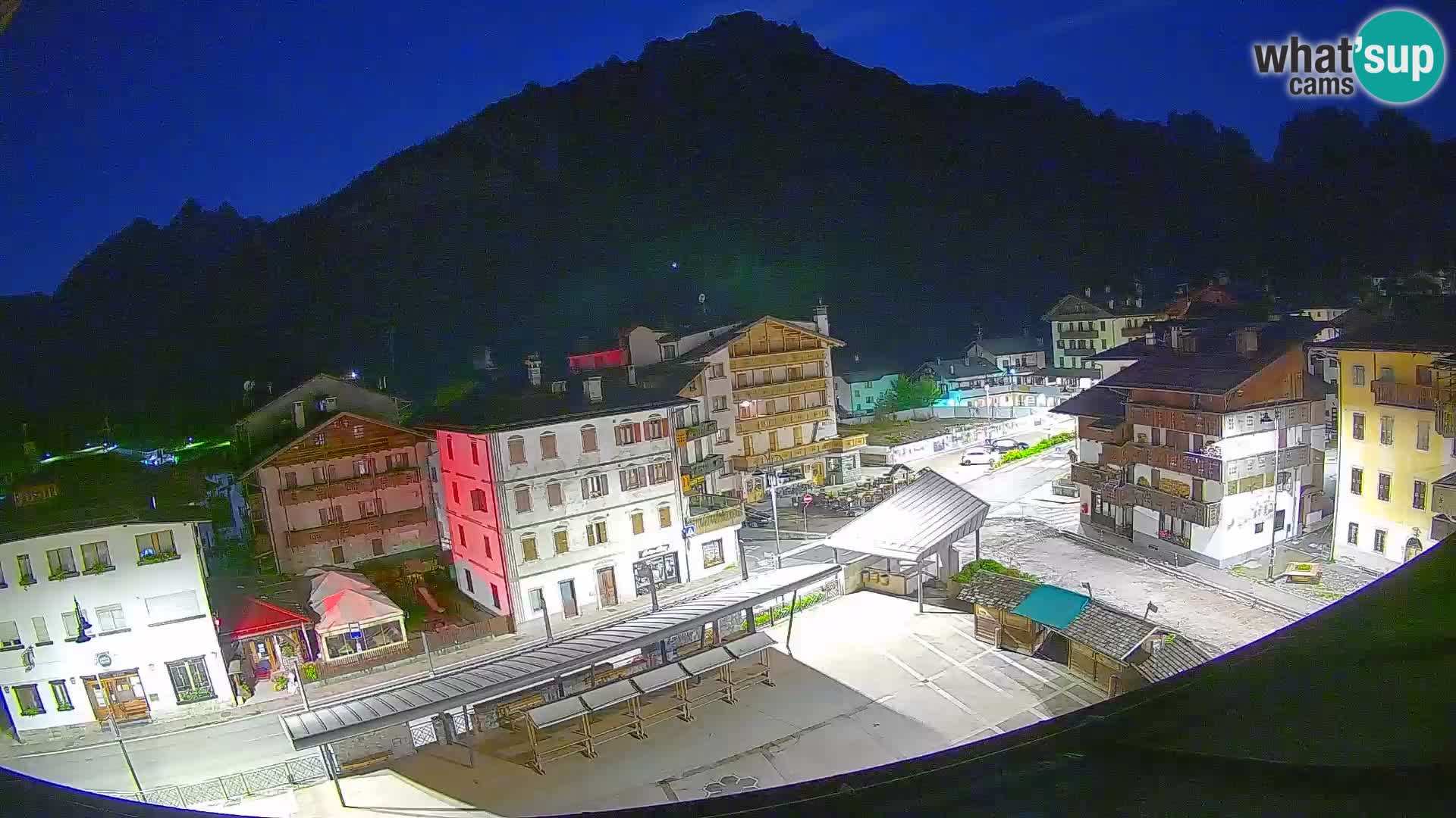 Hauptplatz von Forni di Sopra
