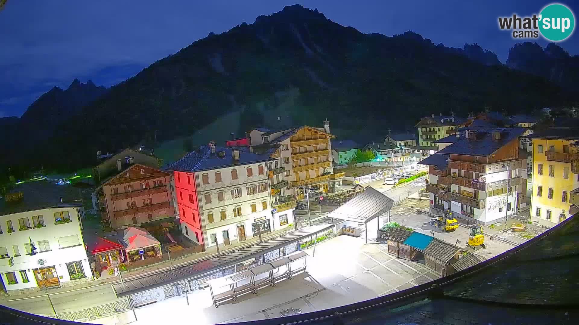 Hauptplatz von Forni di Sopra