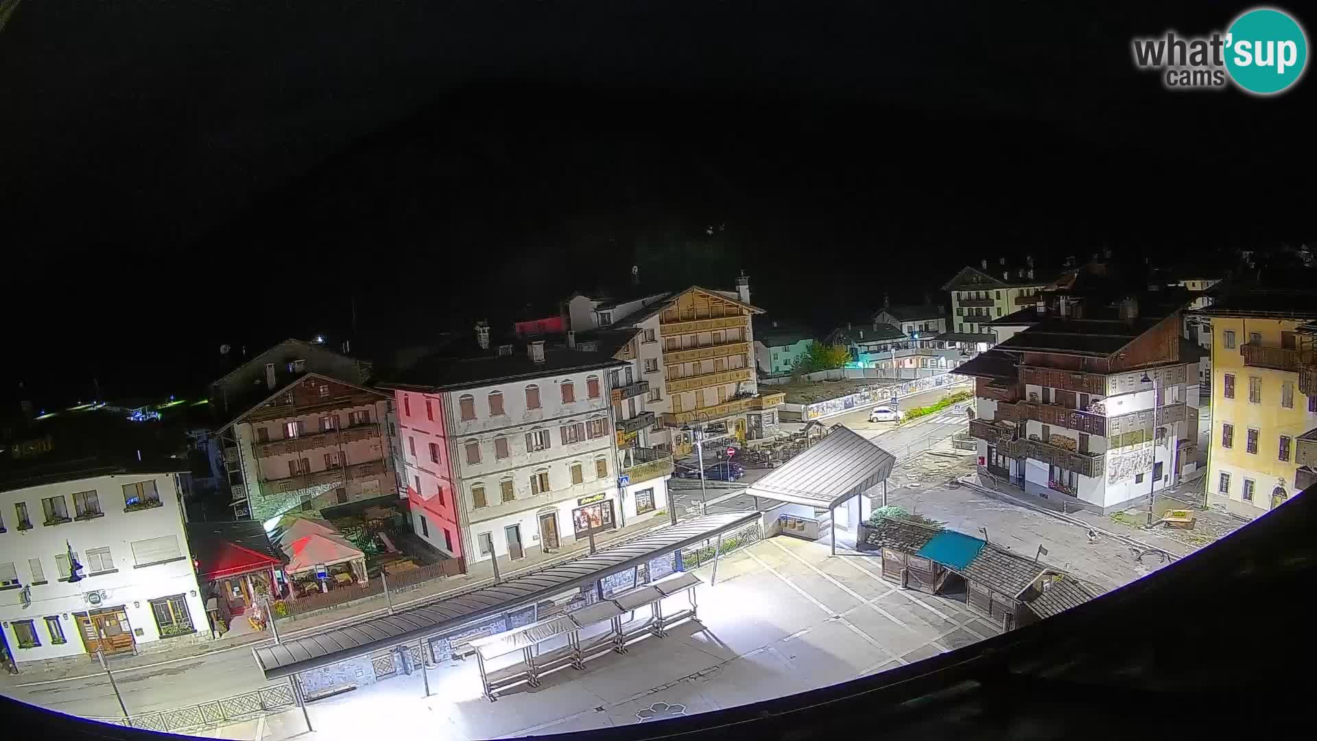 Hauptplatz von Forni di Sopra