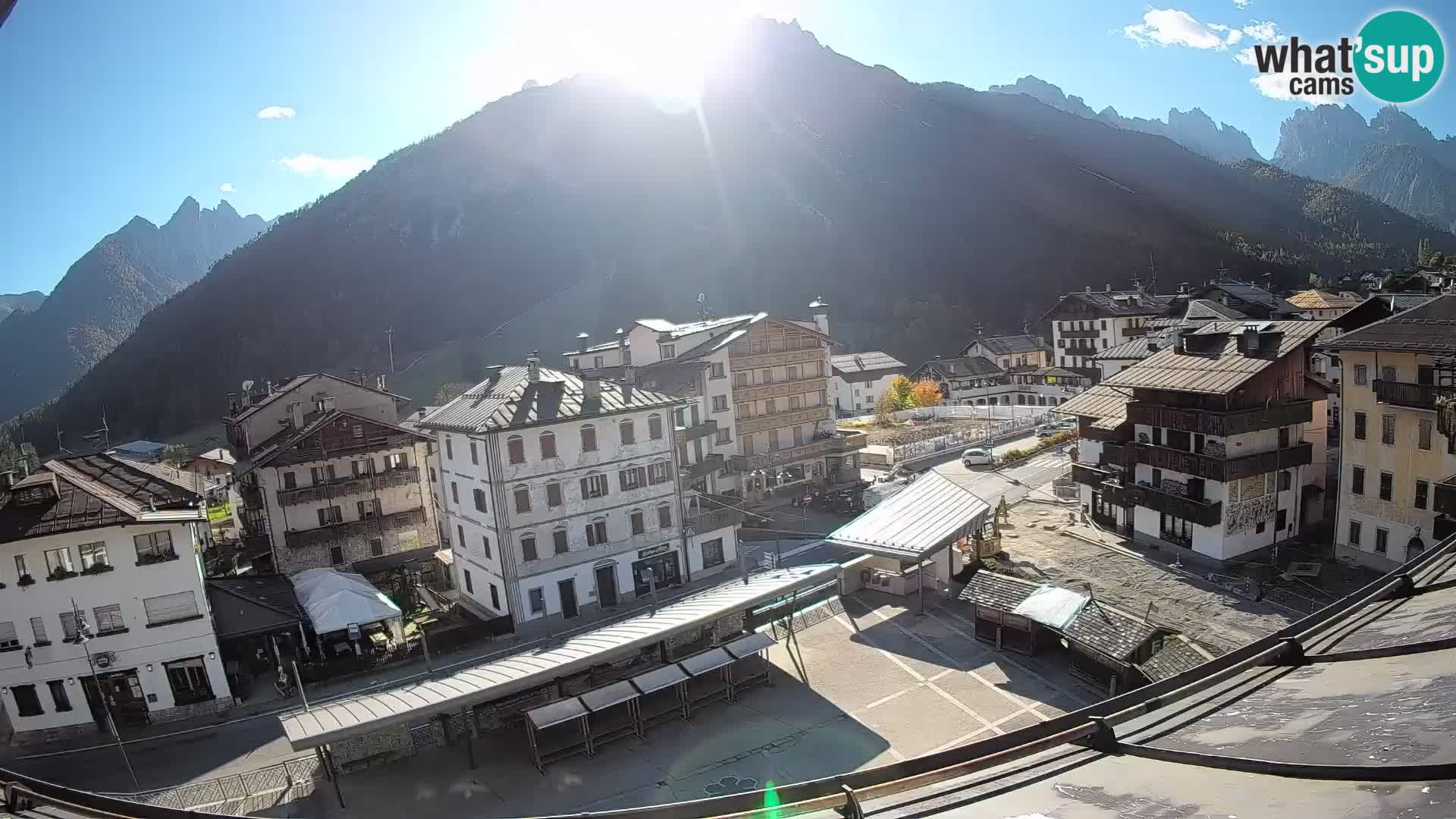 Piazza centrale di Forni di Sopra